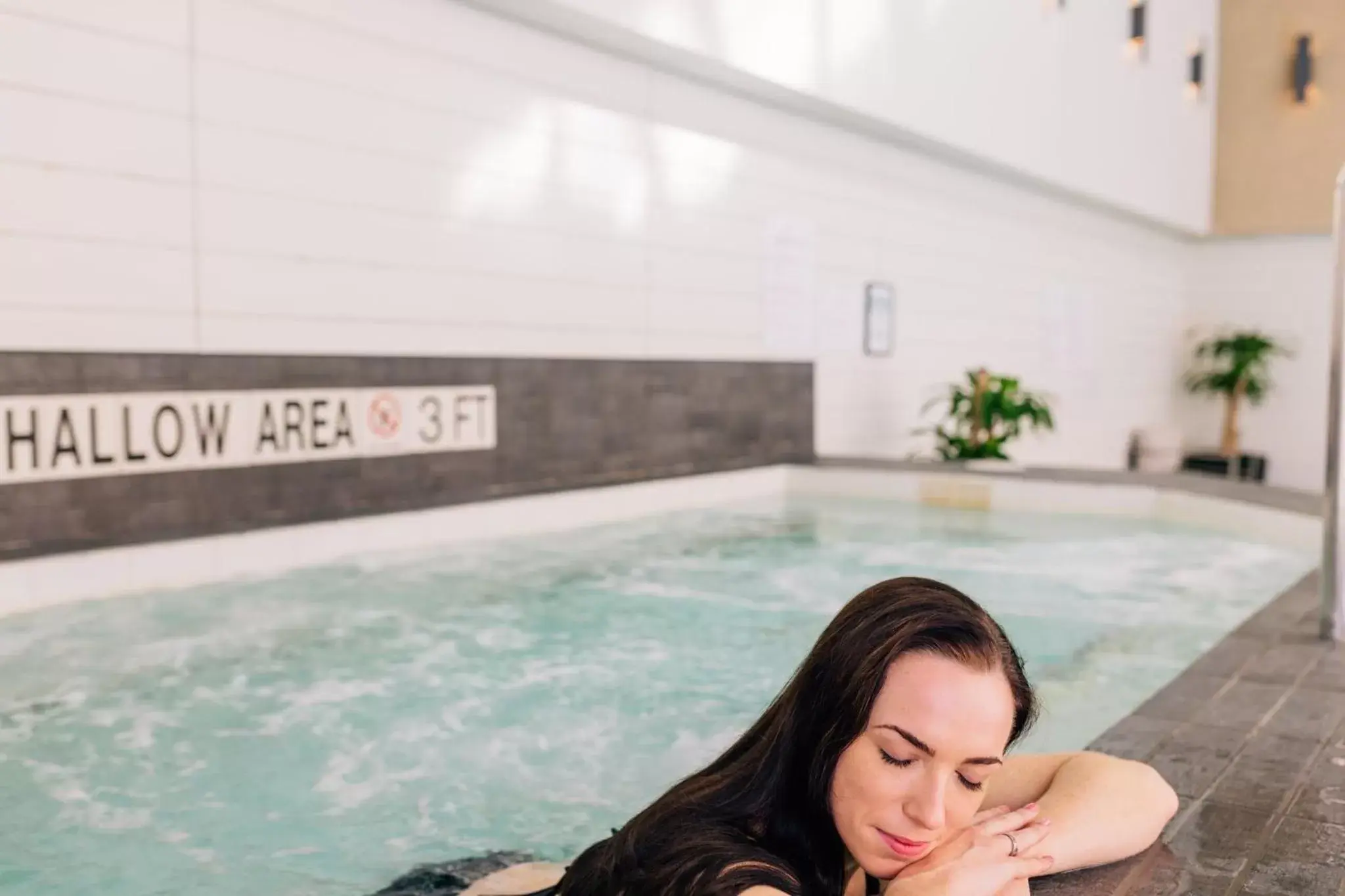 Swimming Pool in InterContinental Toronto Centre, an IHG Hotel