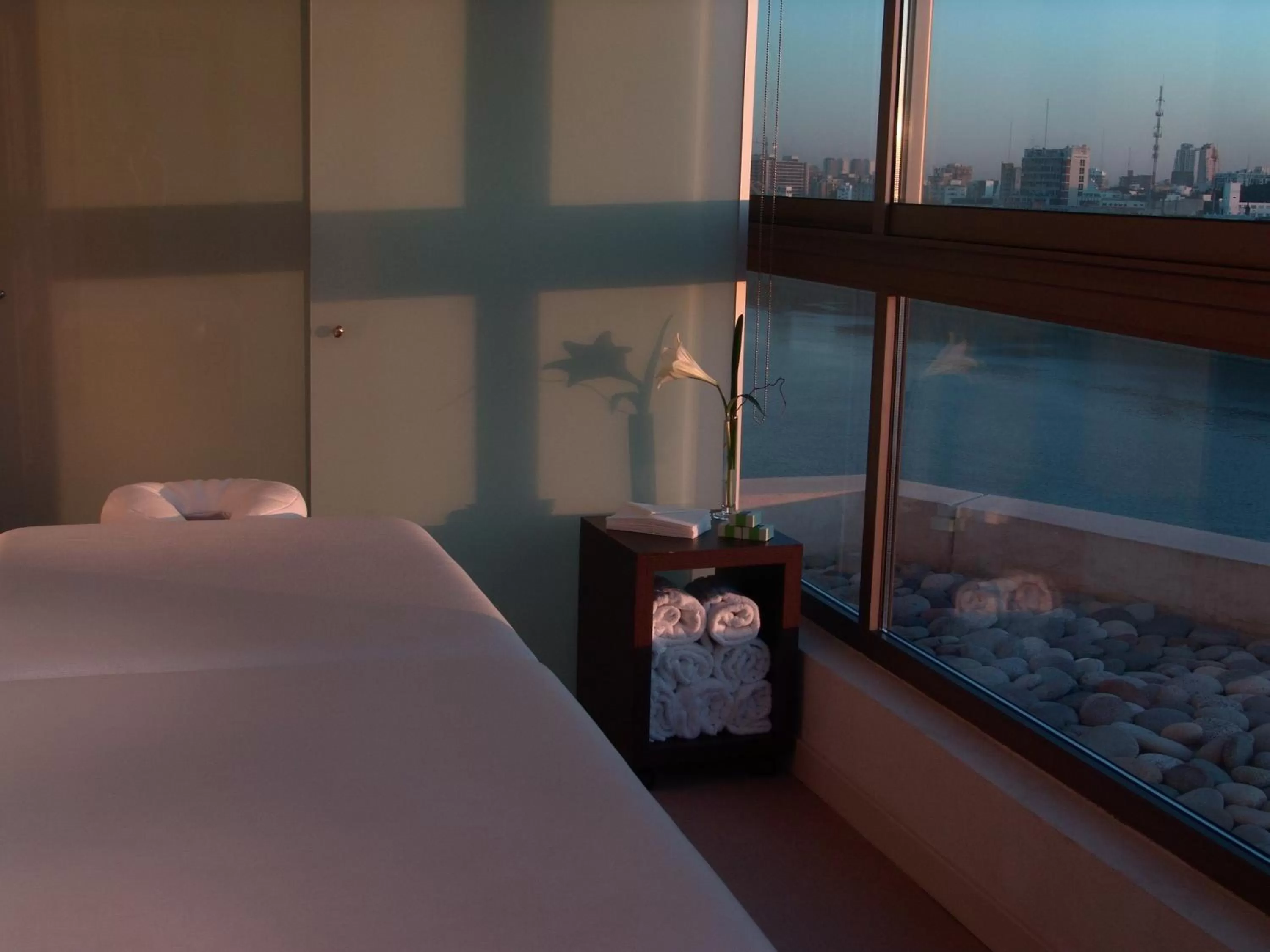 Spa and wellness centre/facilities, Bed in Hotel Madero Buenos Aires, WorldHotels Elite