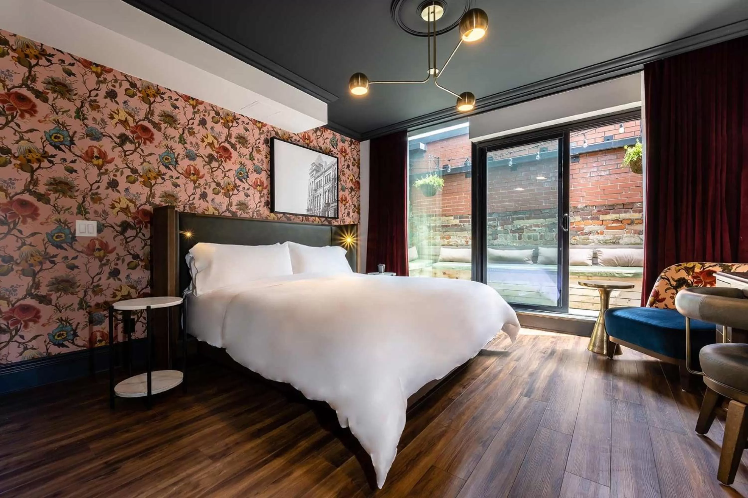 Bed in The Broadview Hotel