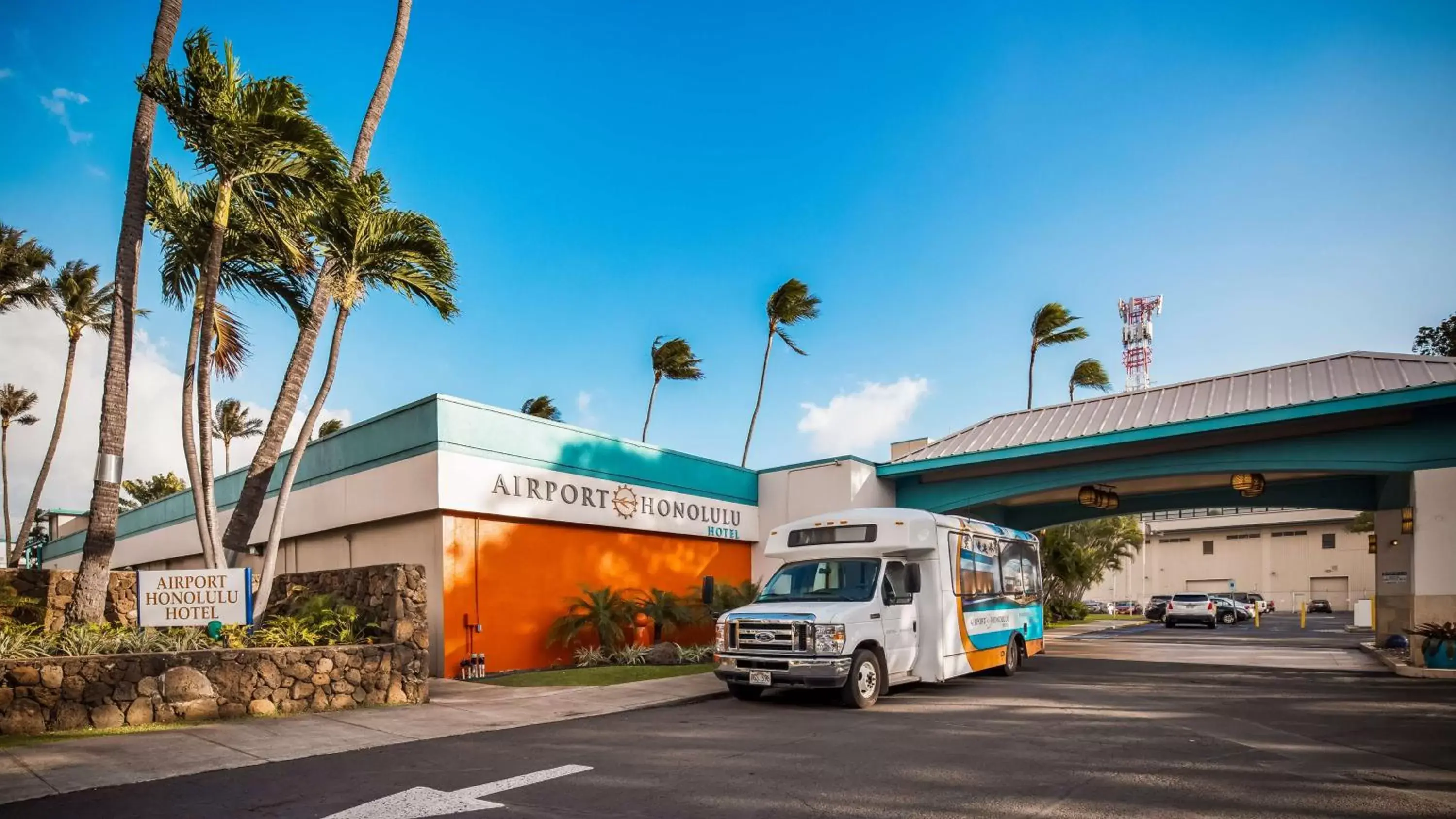 Property Building in Airport Honolulu Hotel