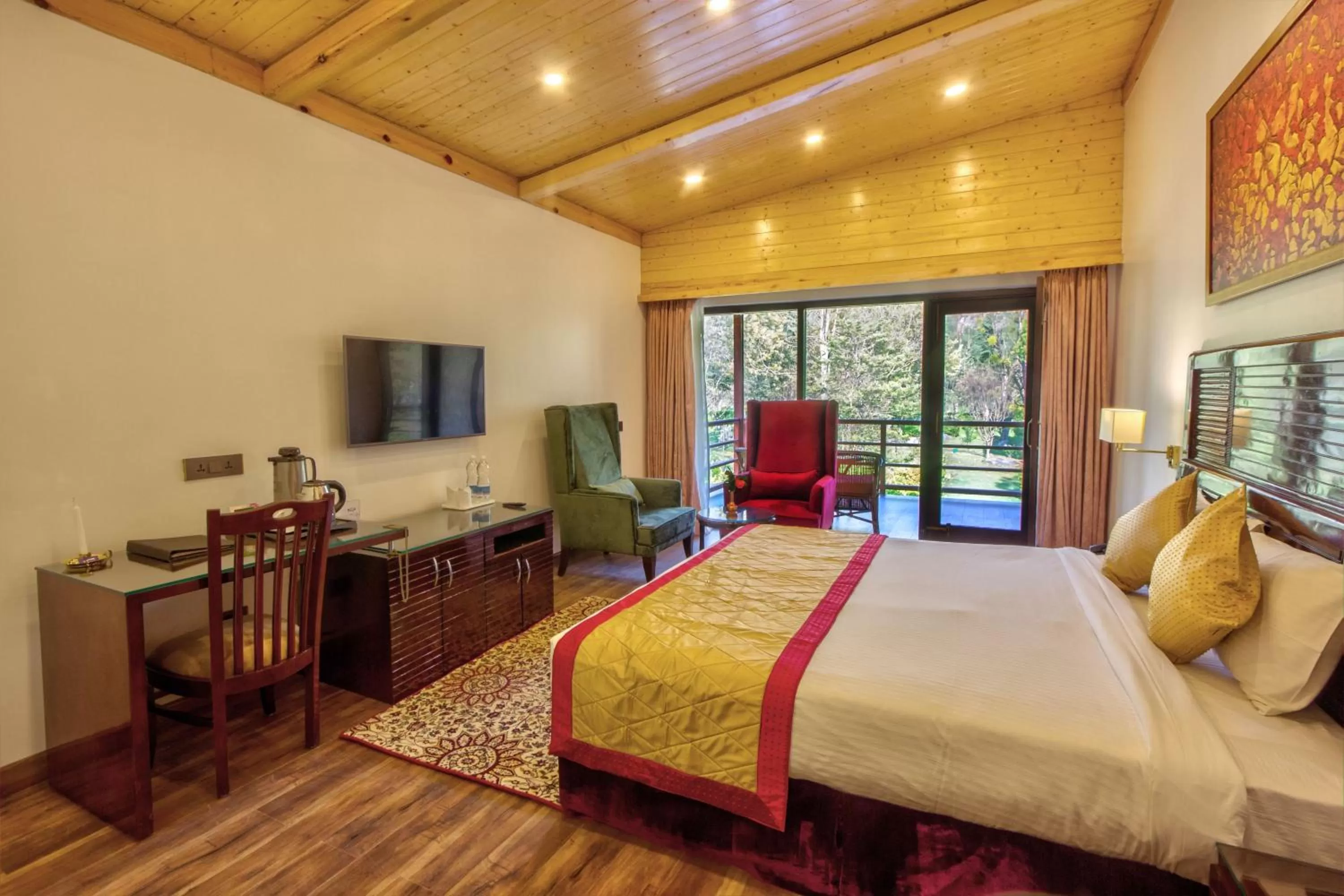 View (from property/room), Bed in Span Resort and Spa, Manali