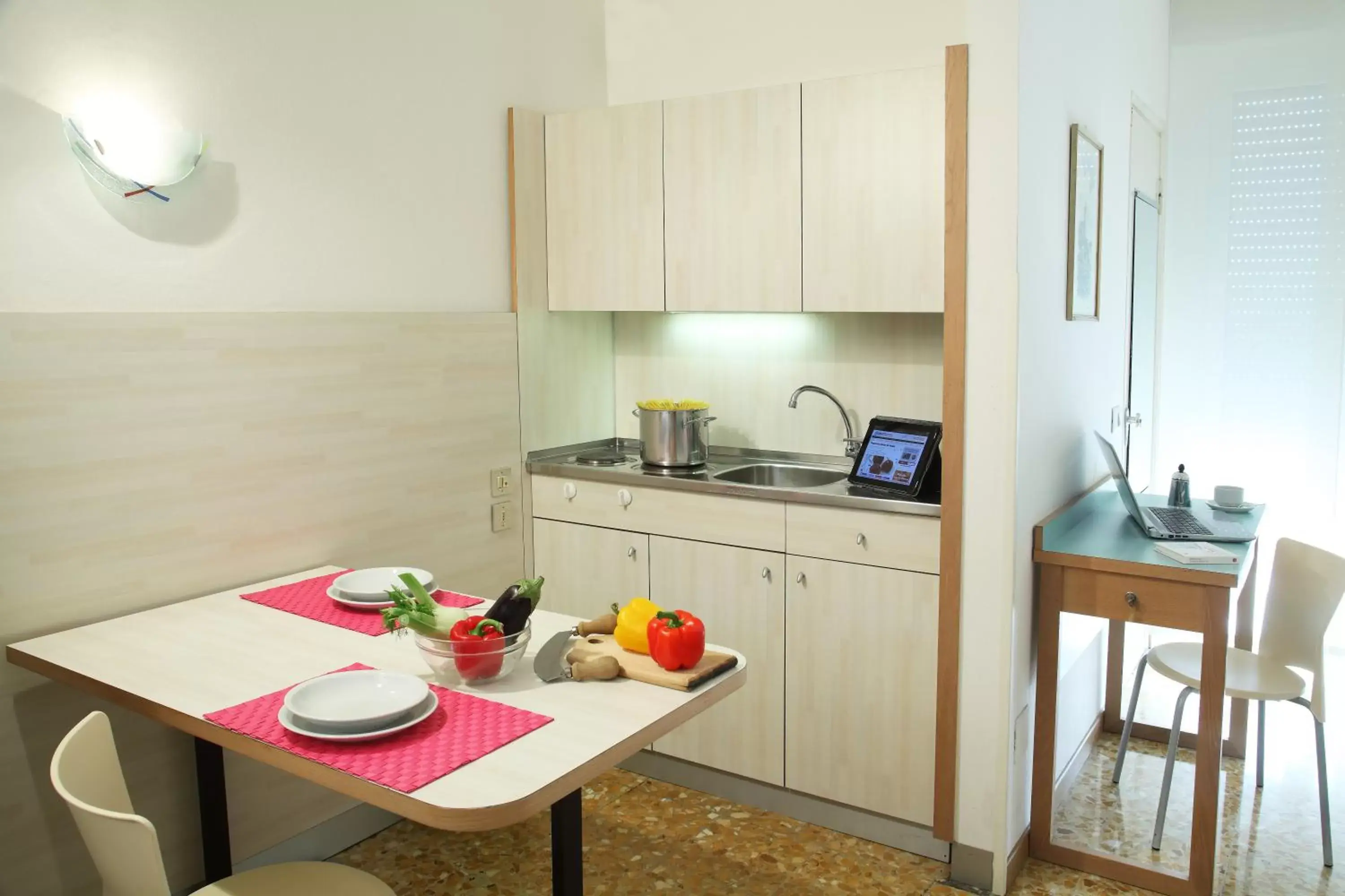 Kitchen or kitchenette, Kitchen/Kitchenette in Residence Giusti 6