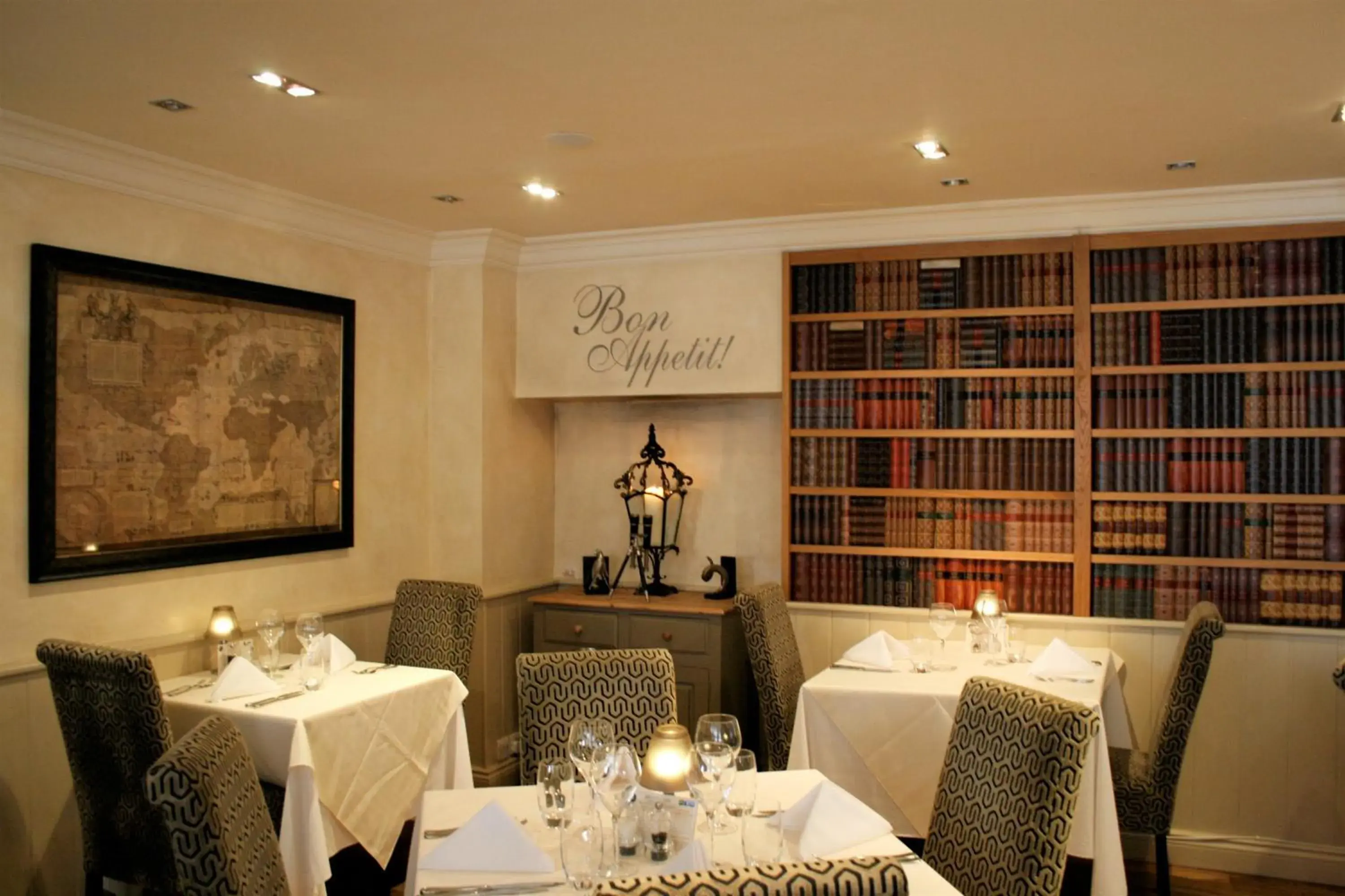 Restaurant/Places to Eat in Le Bouchon Brasserie & Hotel