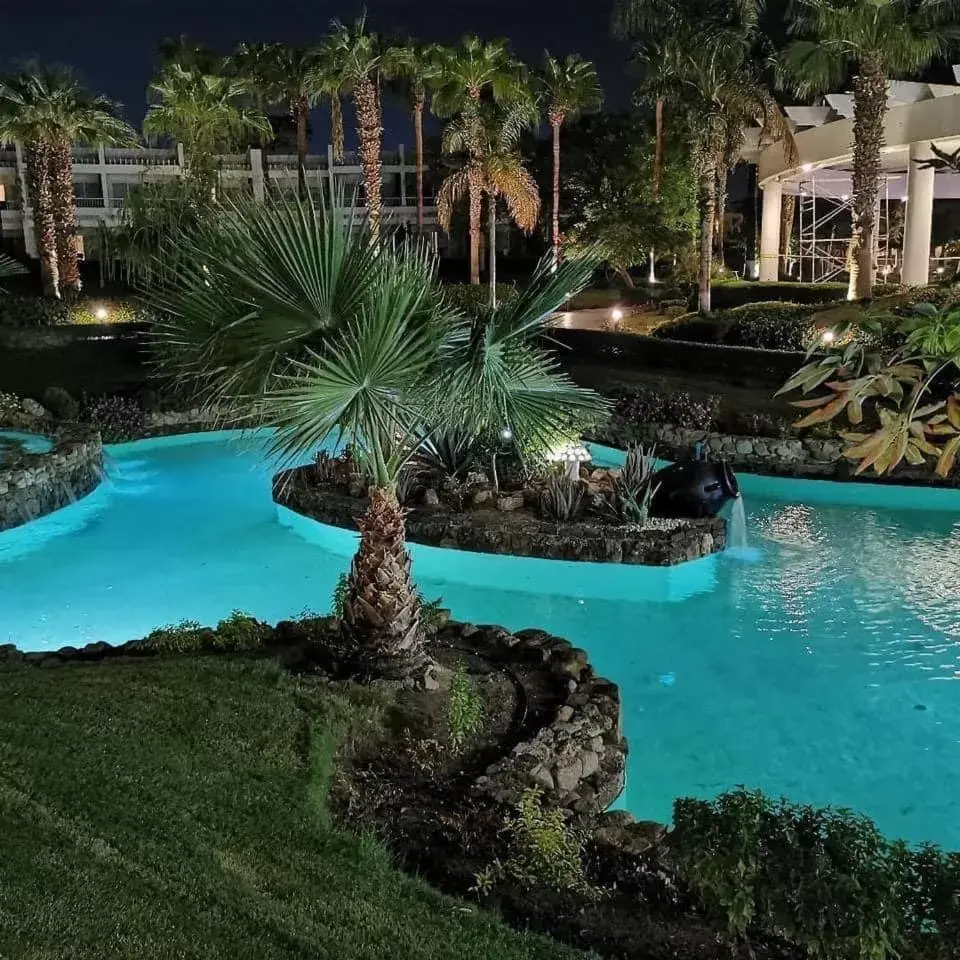 Swimming Pool in Monte Carlo Sharm Resort & Spa