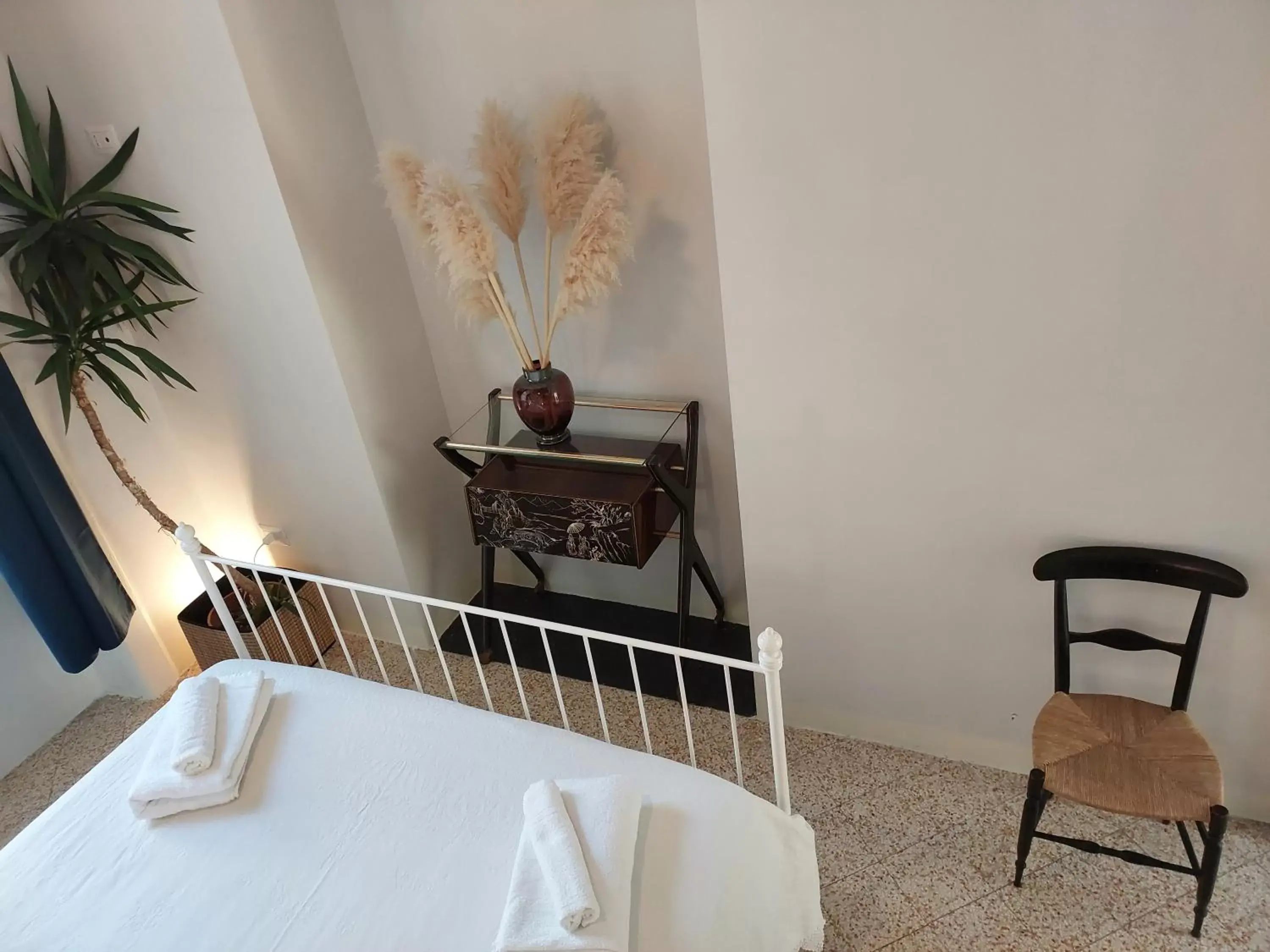 Bedroom, Bed in B&B Palazzo Carafa di Montorio