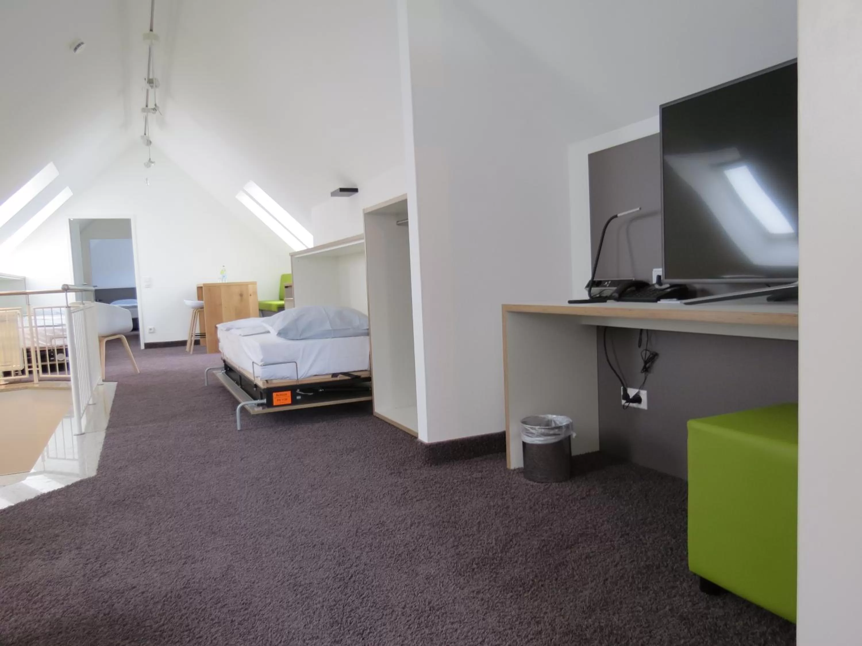 Bed in Comfor Hotel Ulm City