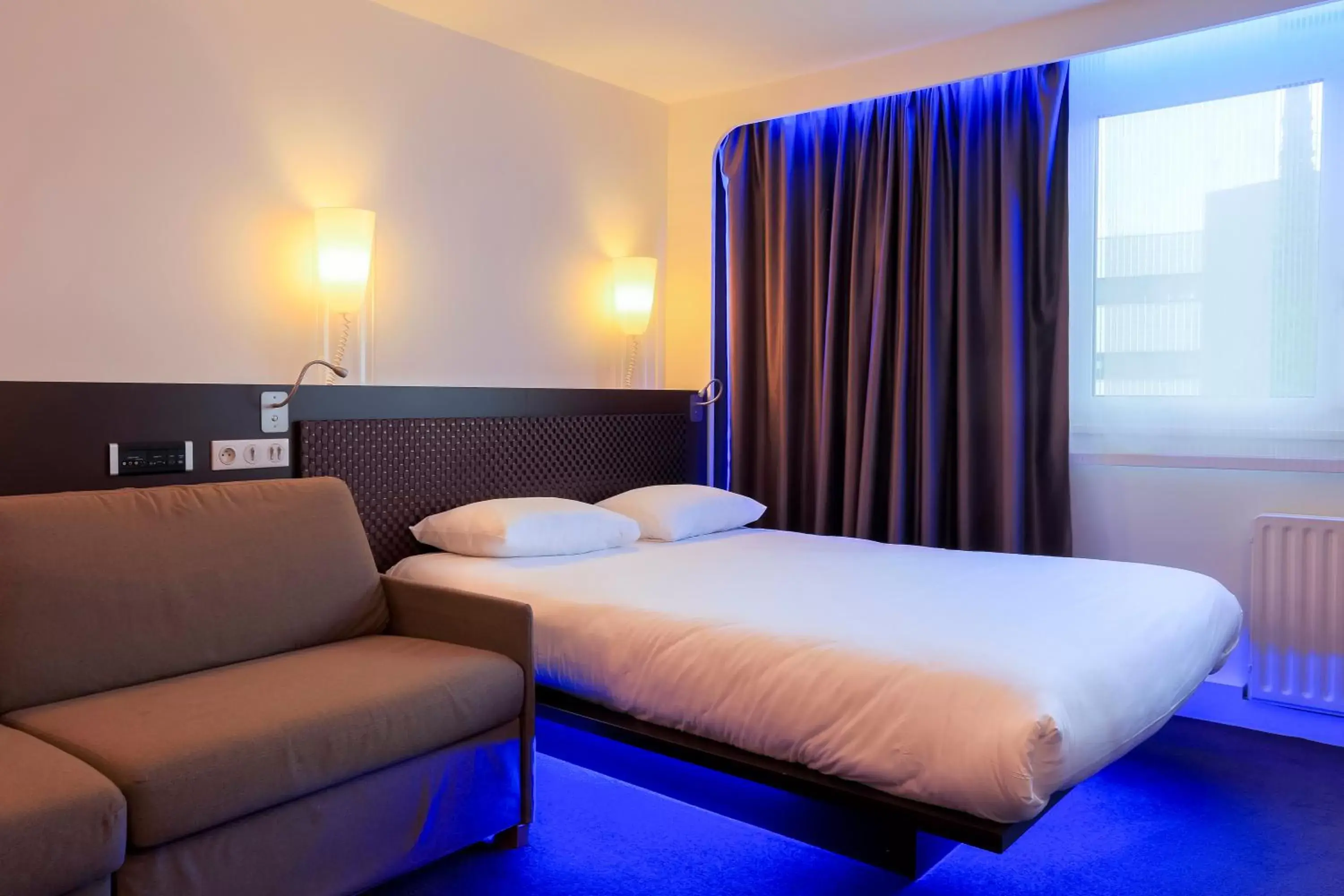 Bed in ibis Styles Lorient Caudan