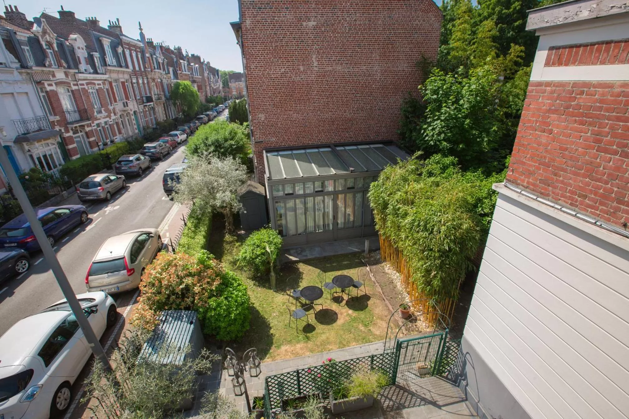 Garden in Au Chat Qui Dort Lille - Villa Gounod