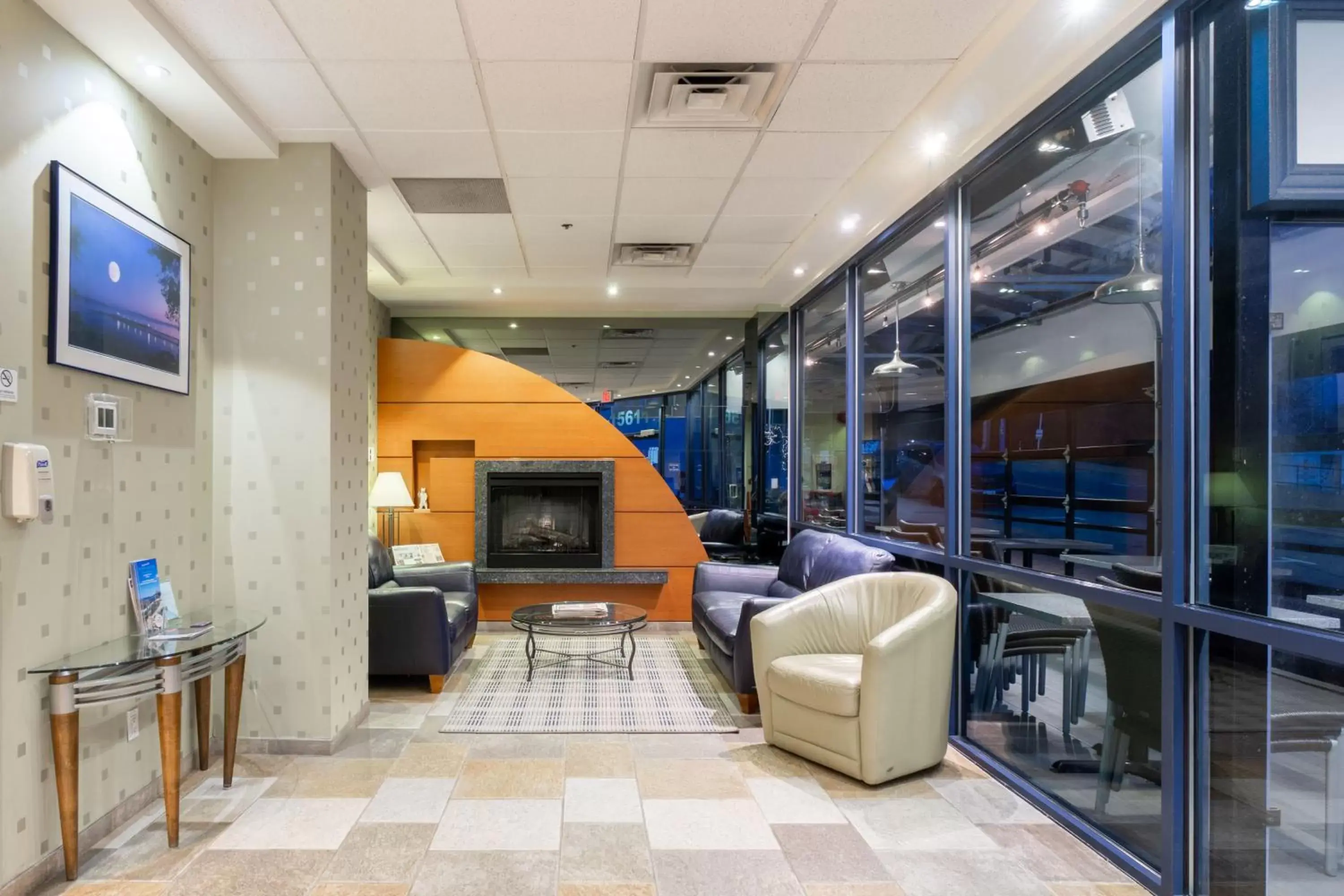 Lobby or reception in Ocean Promenade Hotel Lobby or reception in Ocean Promenade Hotel