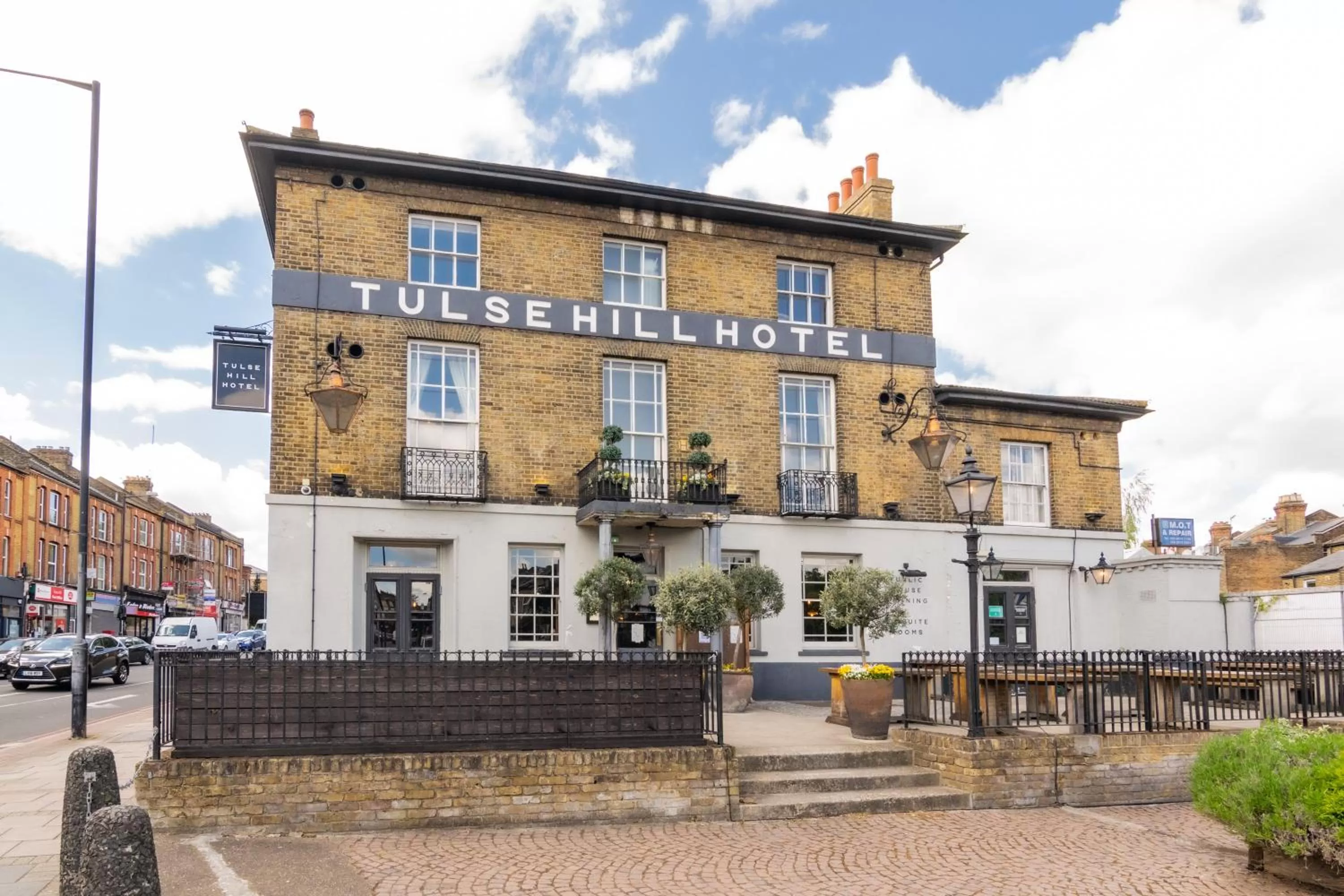Property building in Tulse Hill Hotel