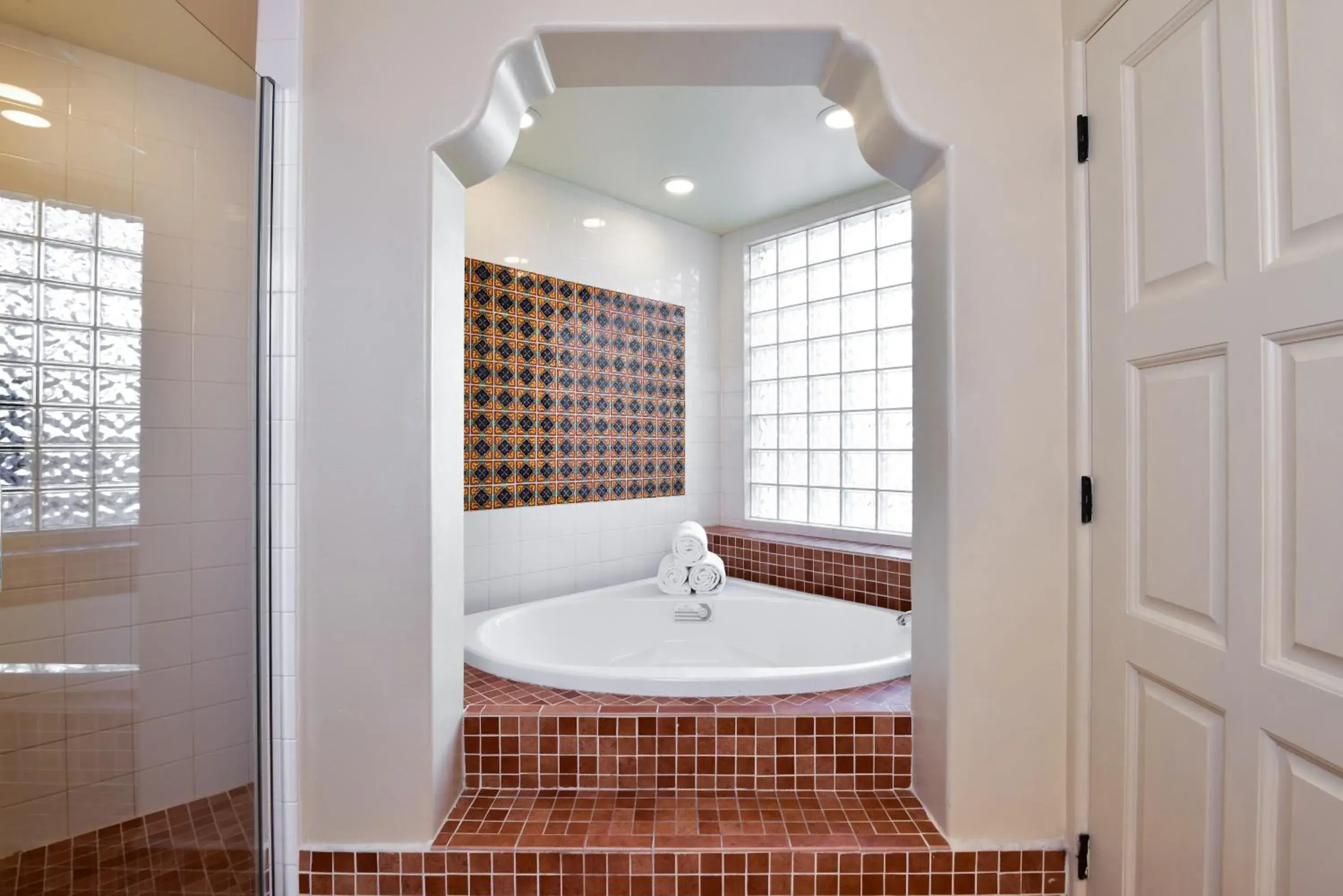 Bathroom in Lodge On The Desert