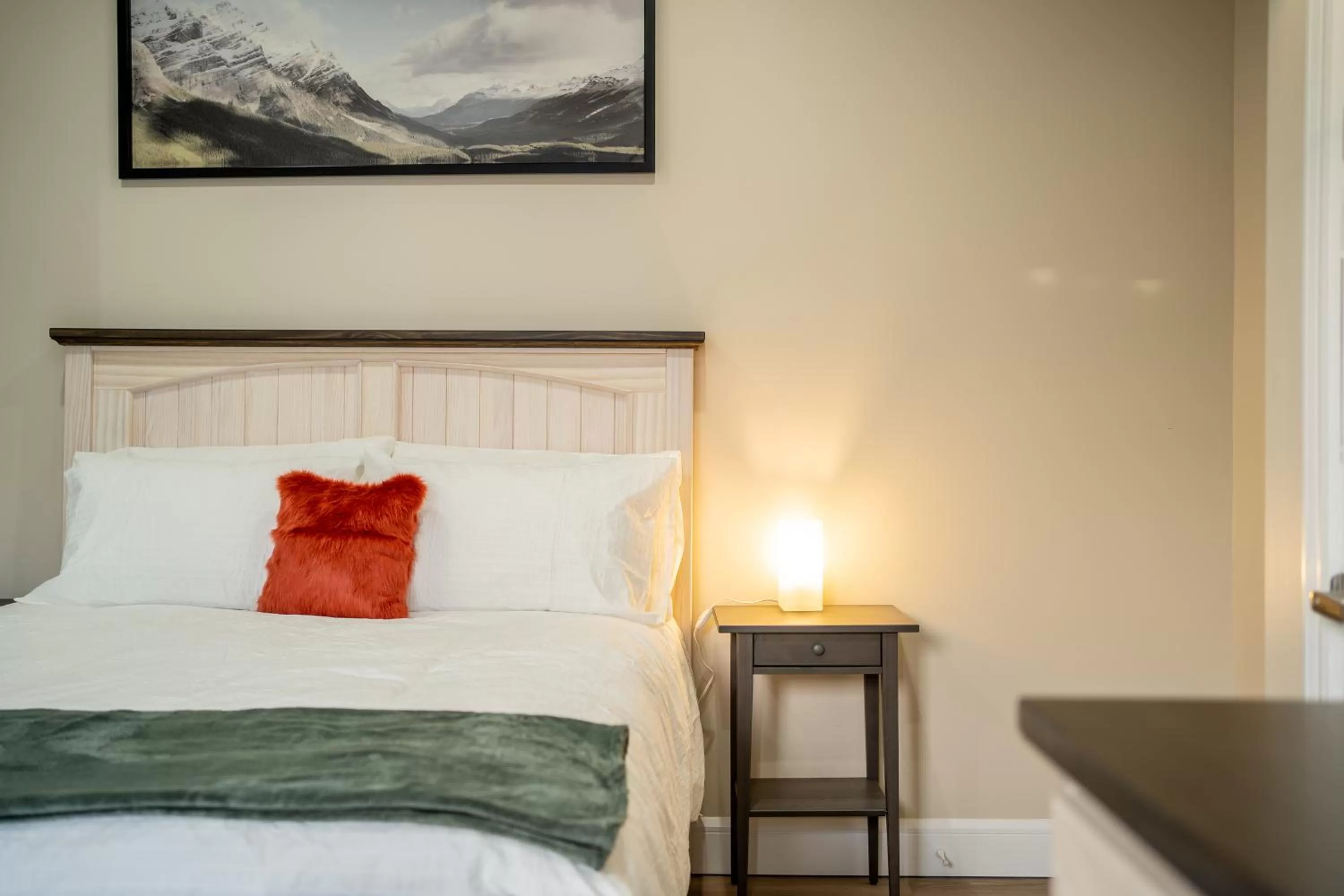 Bed in Riverside Inn