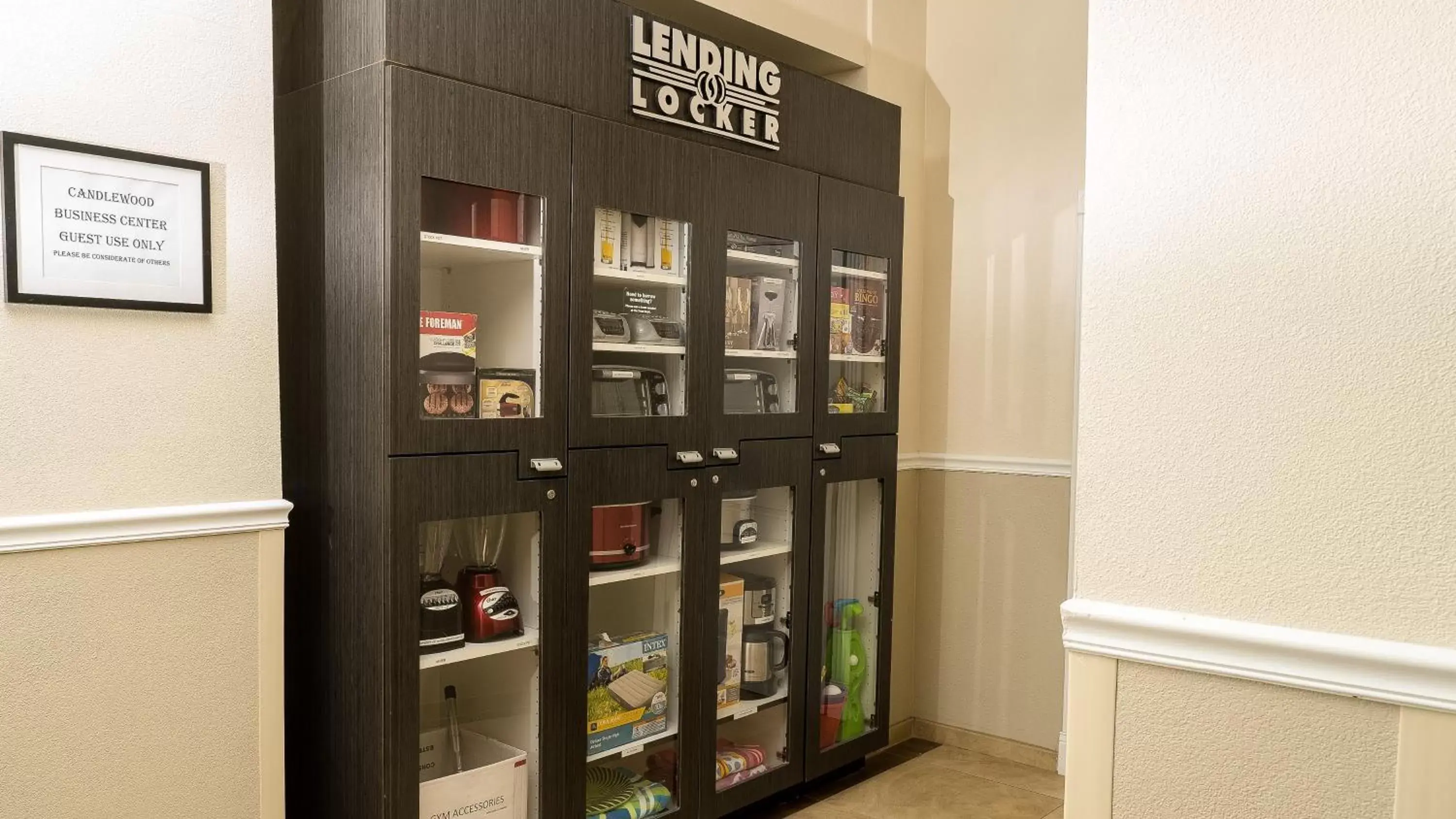 Lobby or reception in Candlewood Suites Saint Joseph - Benton Harbor, an IHG Hotel