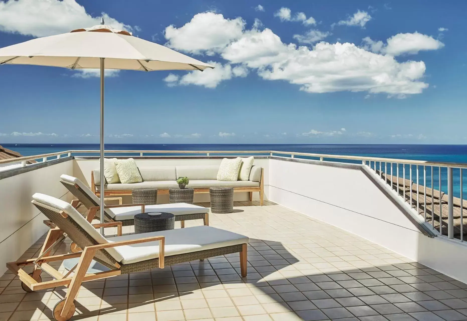 Balcony/Terrace in Four Seasons Resort Oahu at Ko Olina