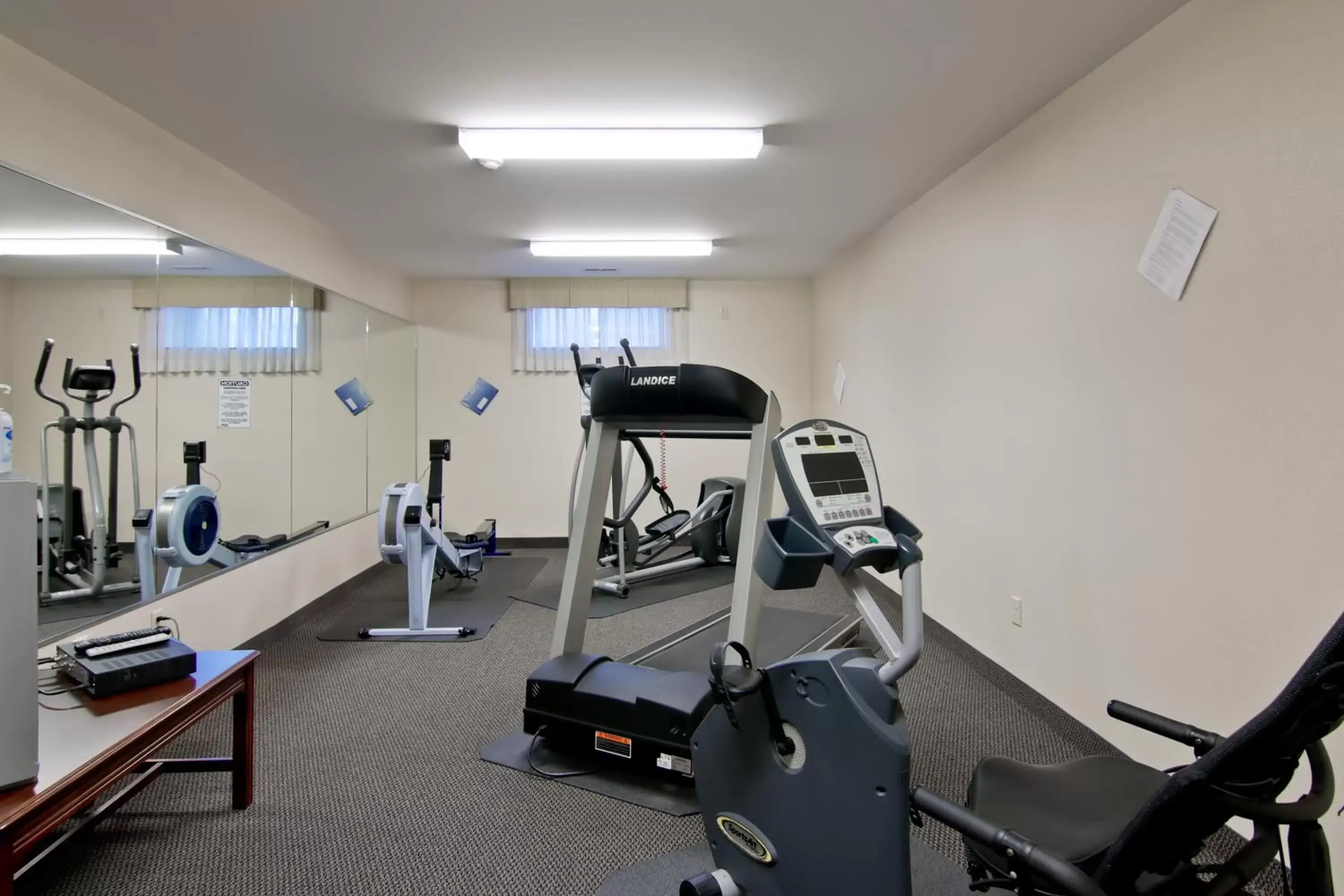 Fitness centre/facilities, Fitness Center/Facilities in Travelodge by Wyndham Trenton