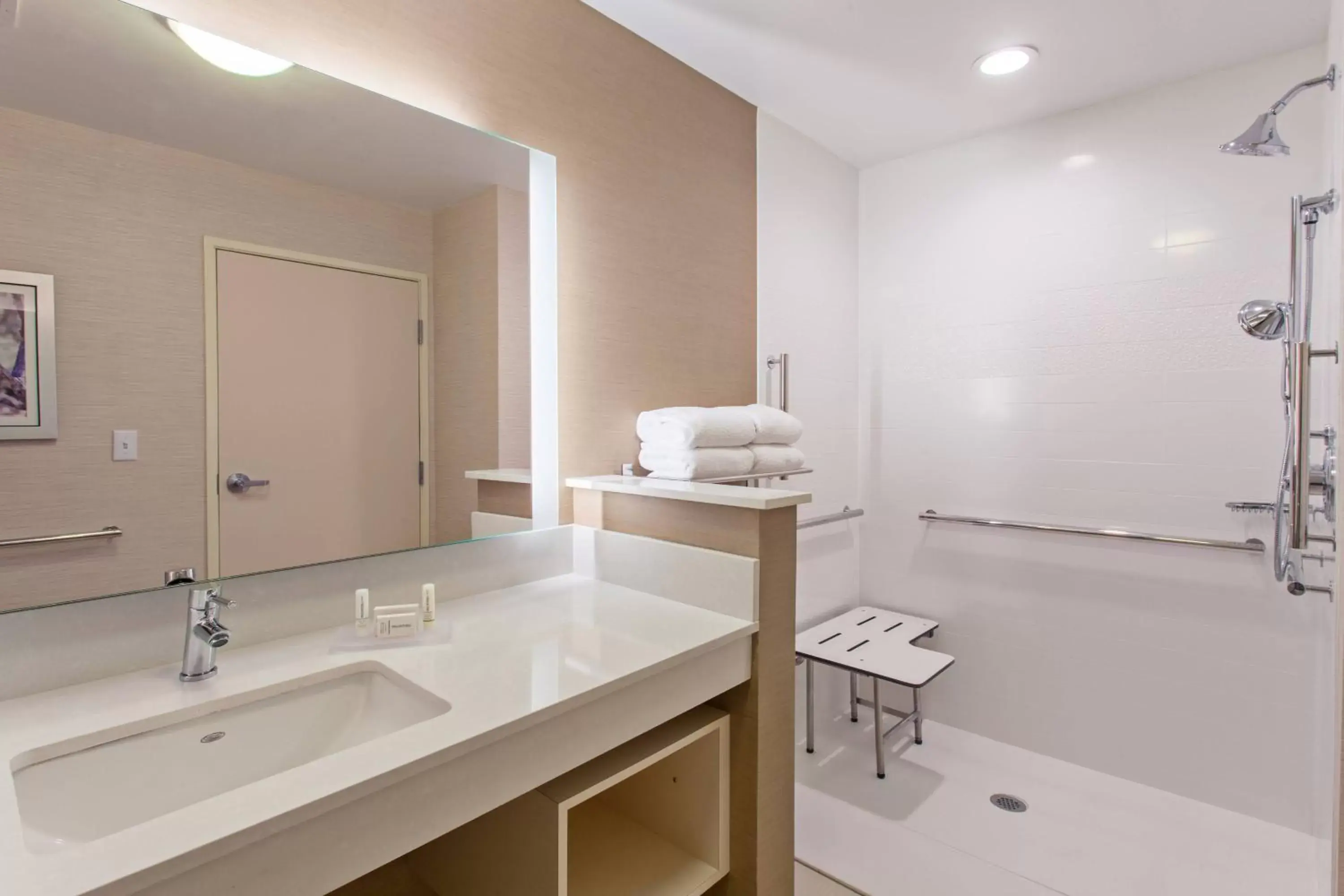 Bathroom in Fairfield Inn & Suites by Marriott Tucumcari