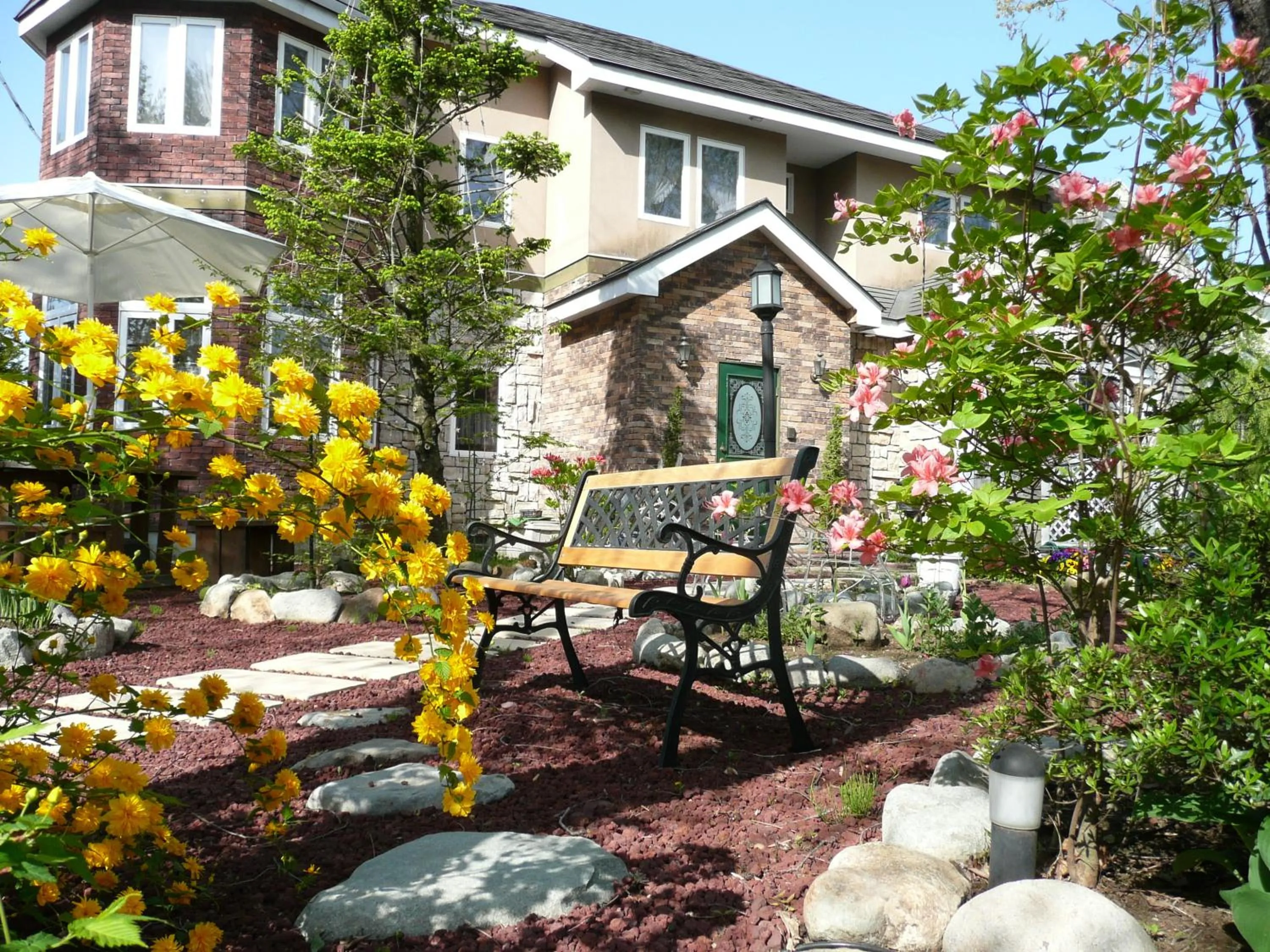 Property building in Scotch Court