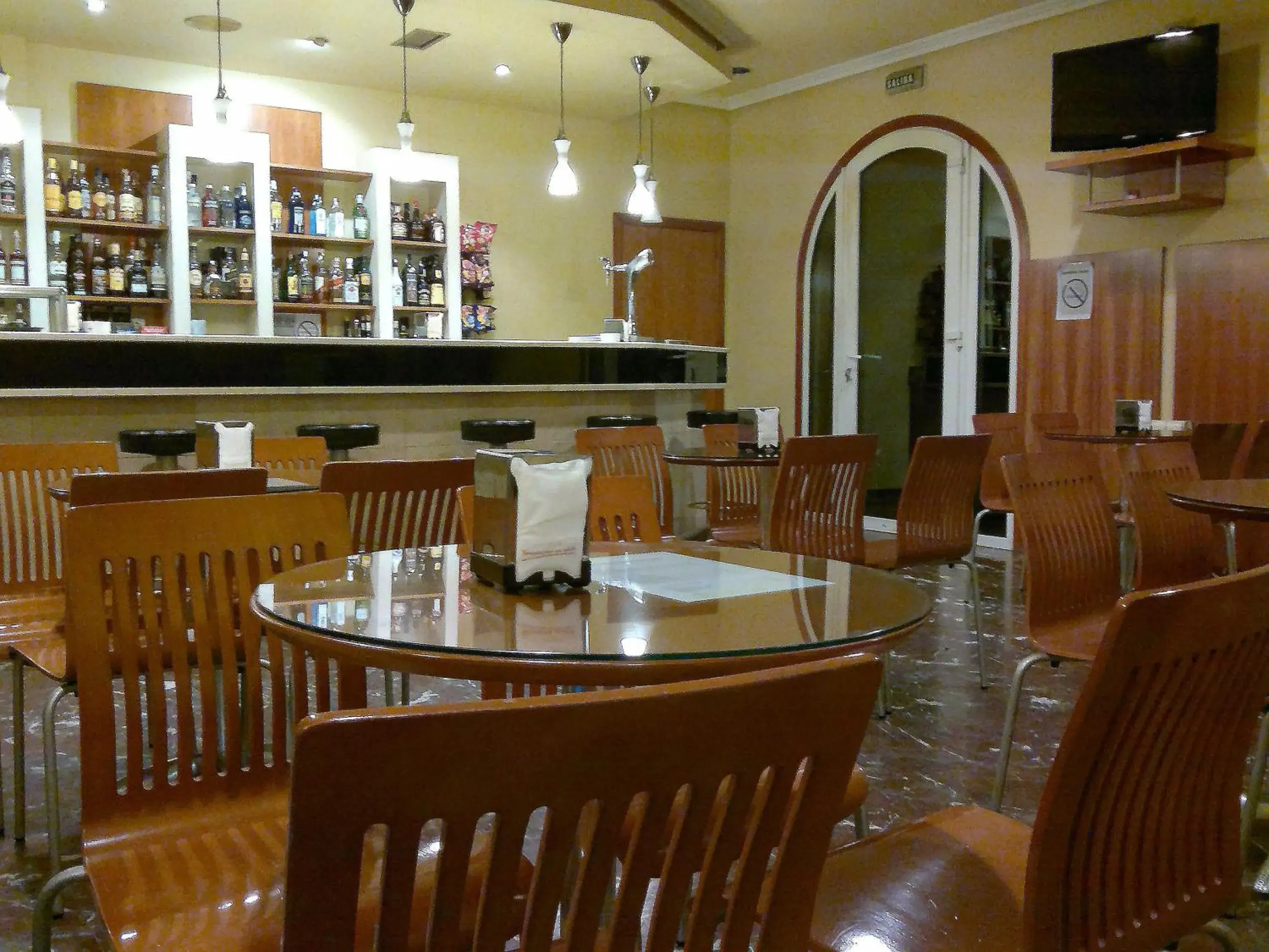 Lounge or bar, Restaurant/Places to Eat in Hotel Bahía Bayona