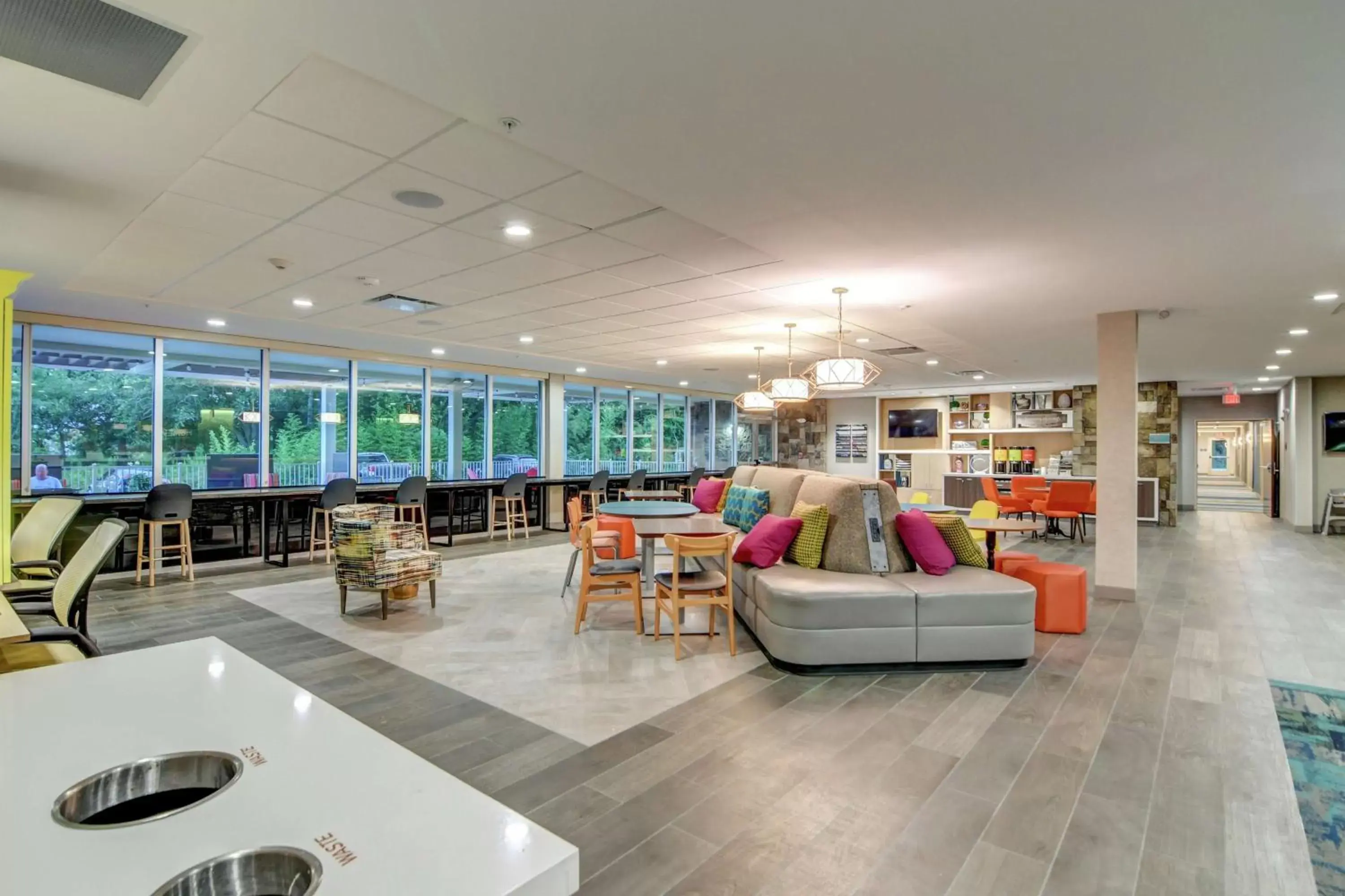 Lobby or reception in Home2 Suites By Hilton Foley