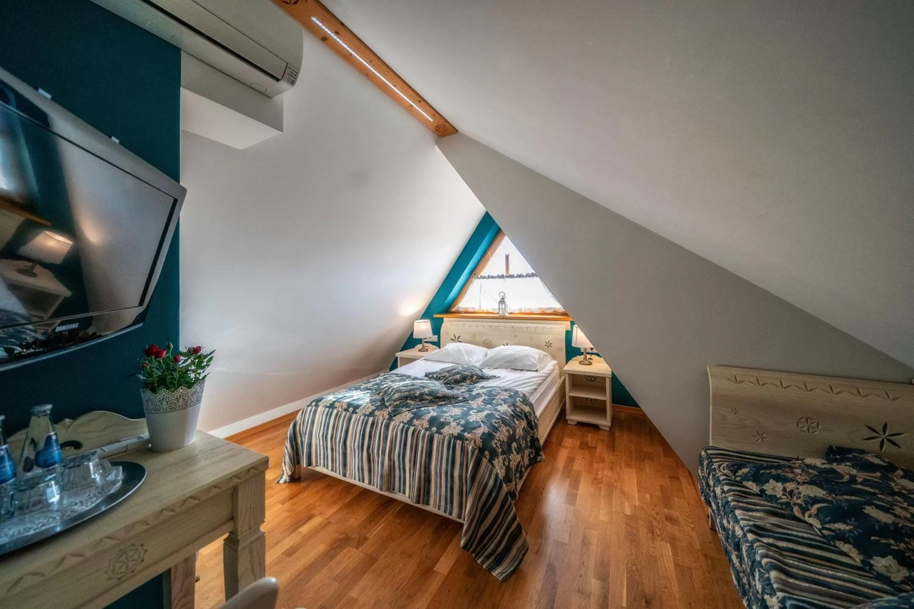 Bed in Butorowy Dwór