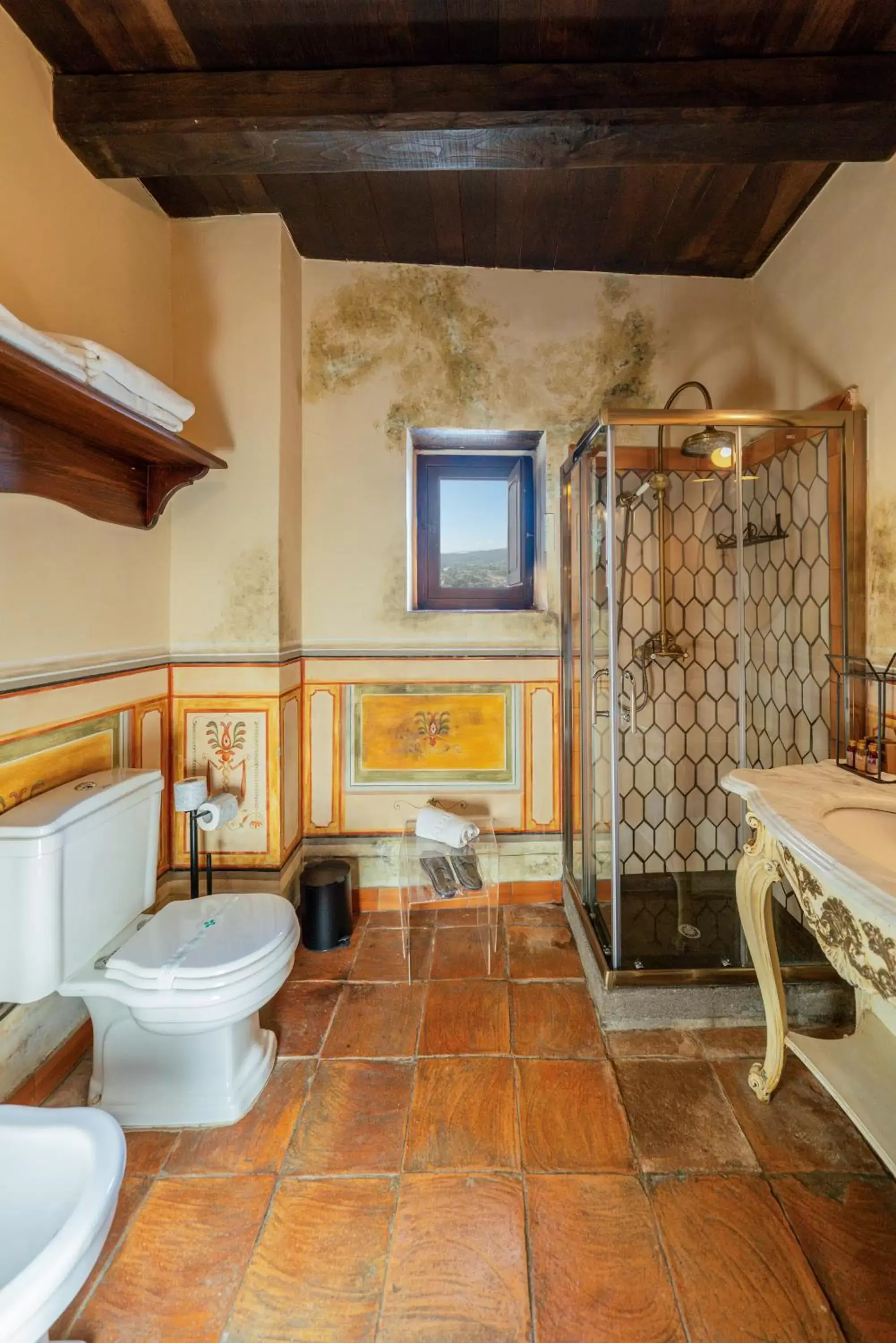 Bathroom in Castello di Limatola