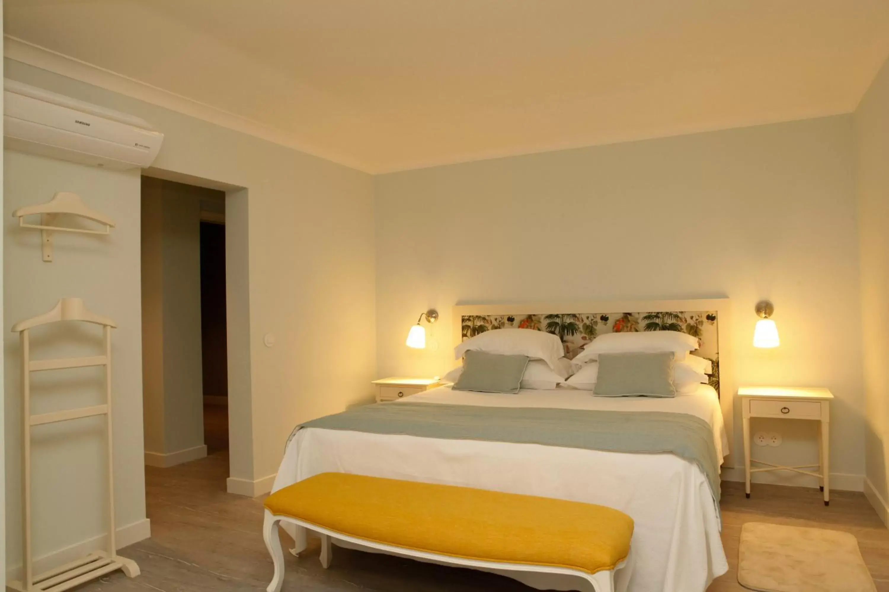 Bedroom in Hotel Casa Palmela - Small Luxury Hotels of The World, Hotel & Villas