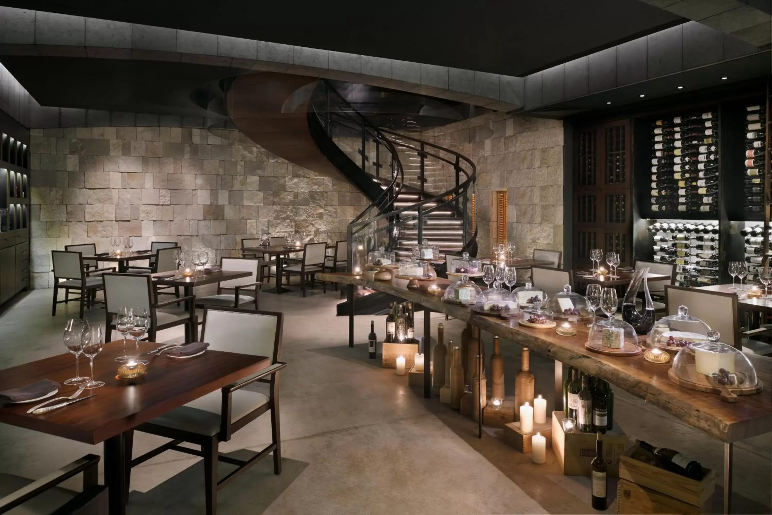 Restaurant/Places to Eat in Rosewood Abu Dhabi