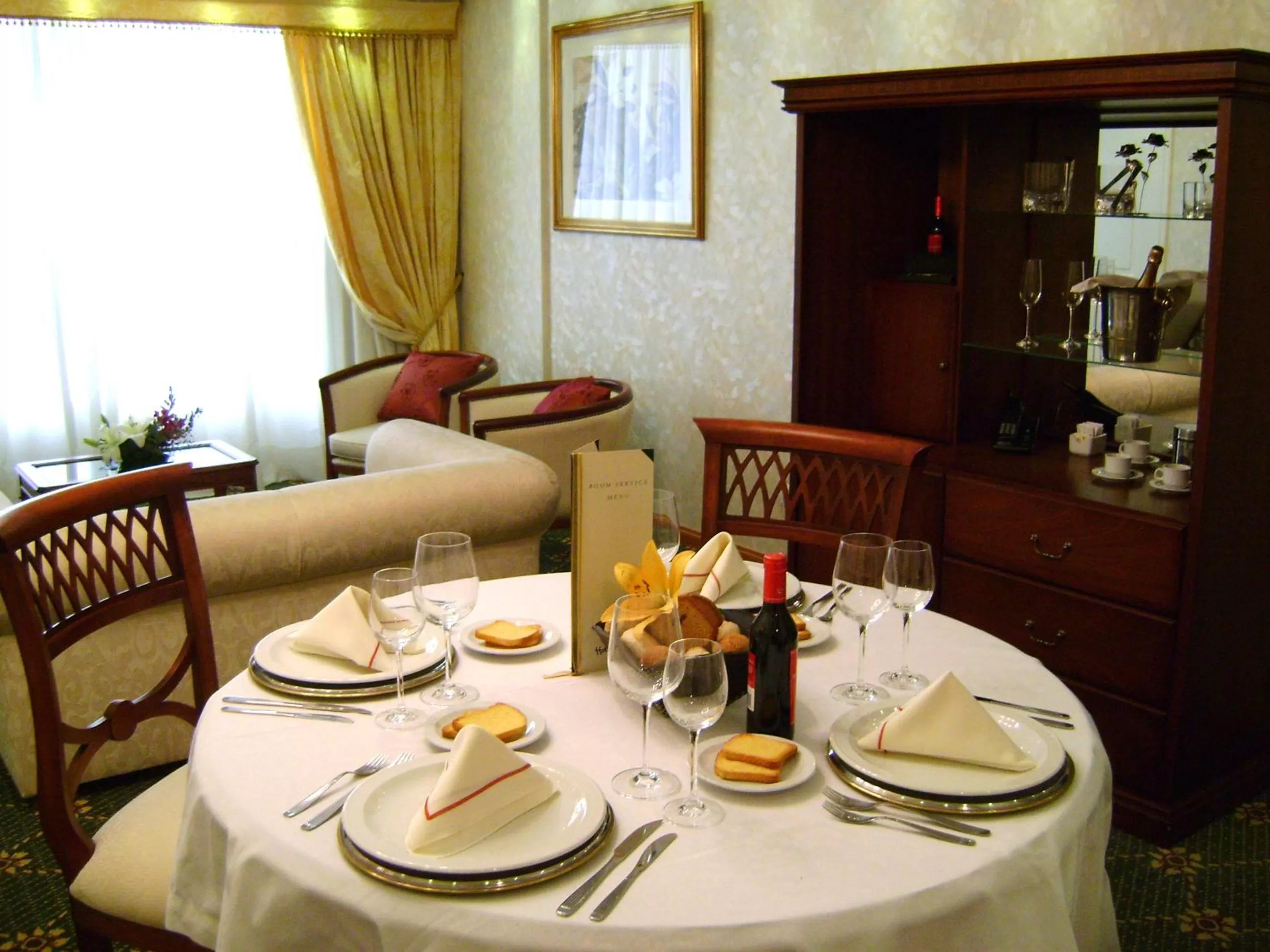 Seating area in InterTower Hotel