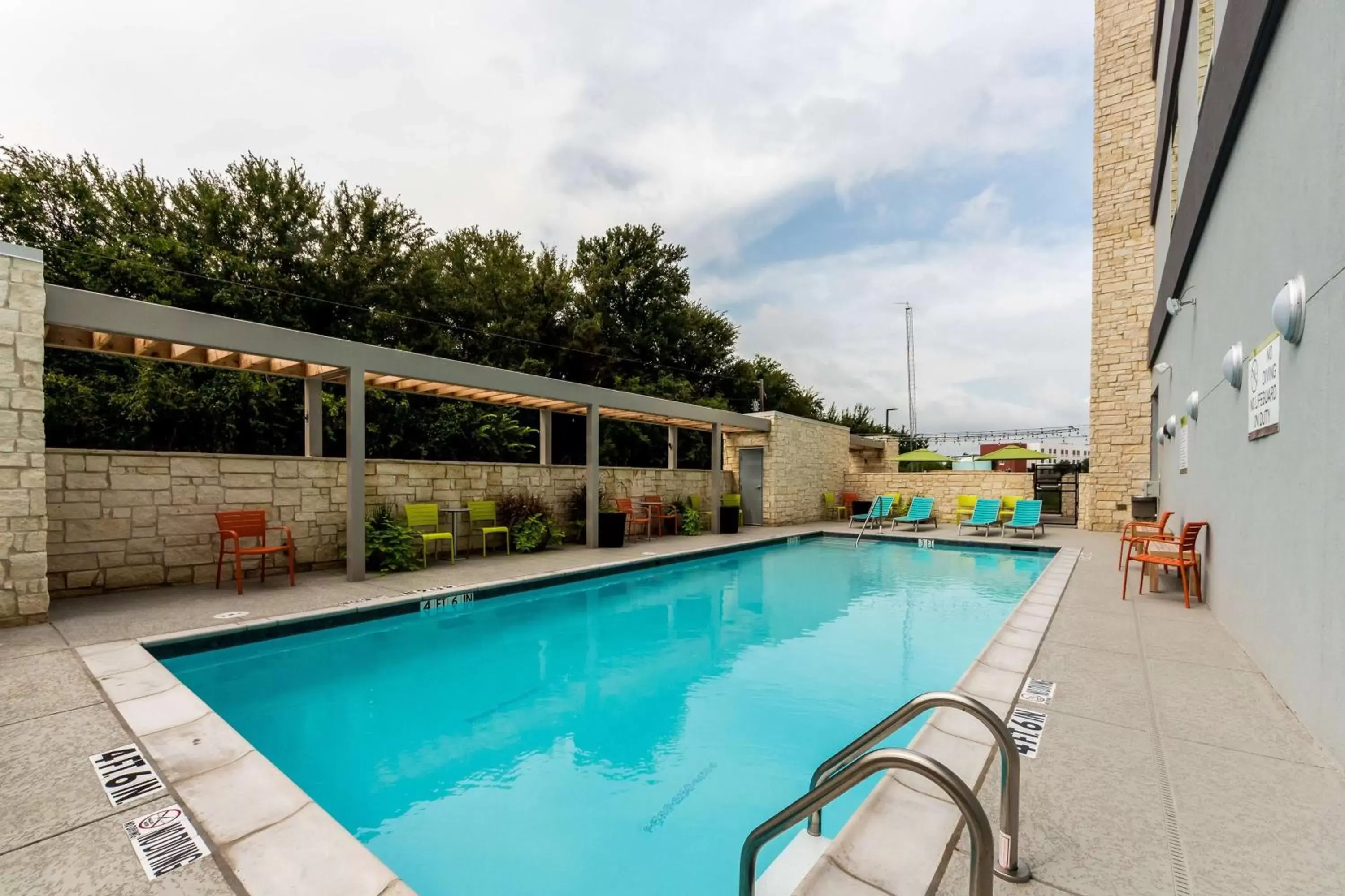 Pool view, Swimming Pool in Home2 Suites By Hilton Fort Worth Northlake