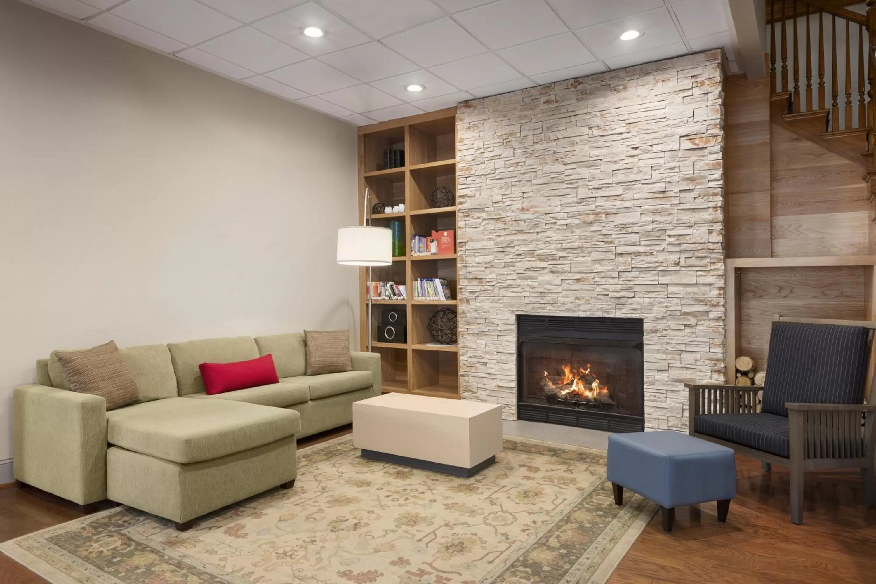 Lobby or reception, Seating Area in Country Inn & Suites by Radisson, Summerville, SC