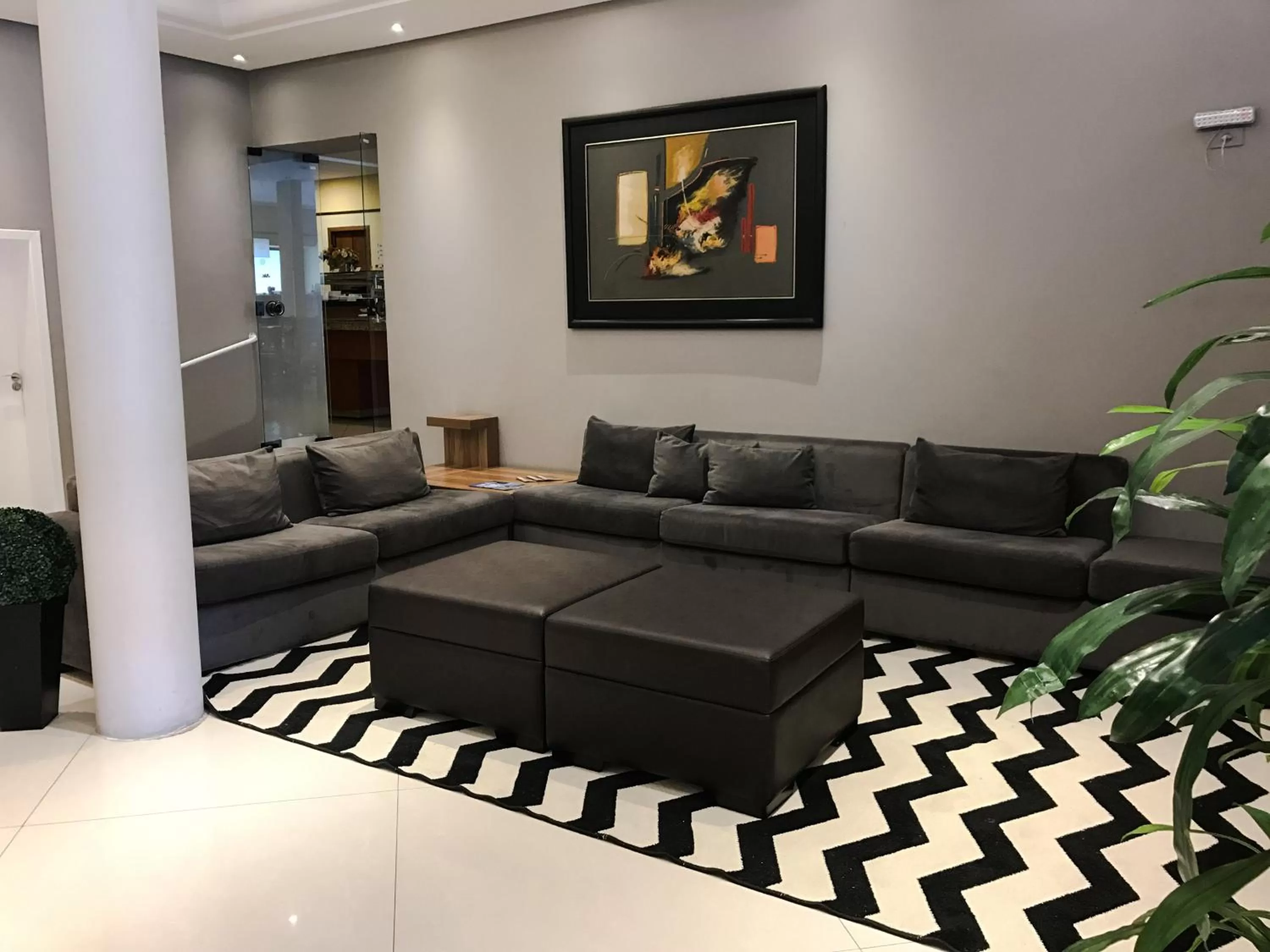 Lobby or reception in Rede Andrade Mercado Hotel