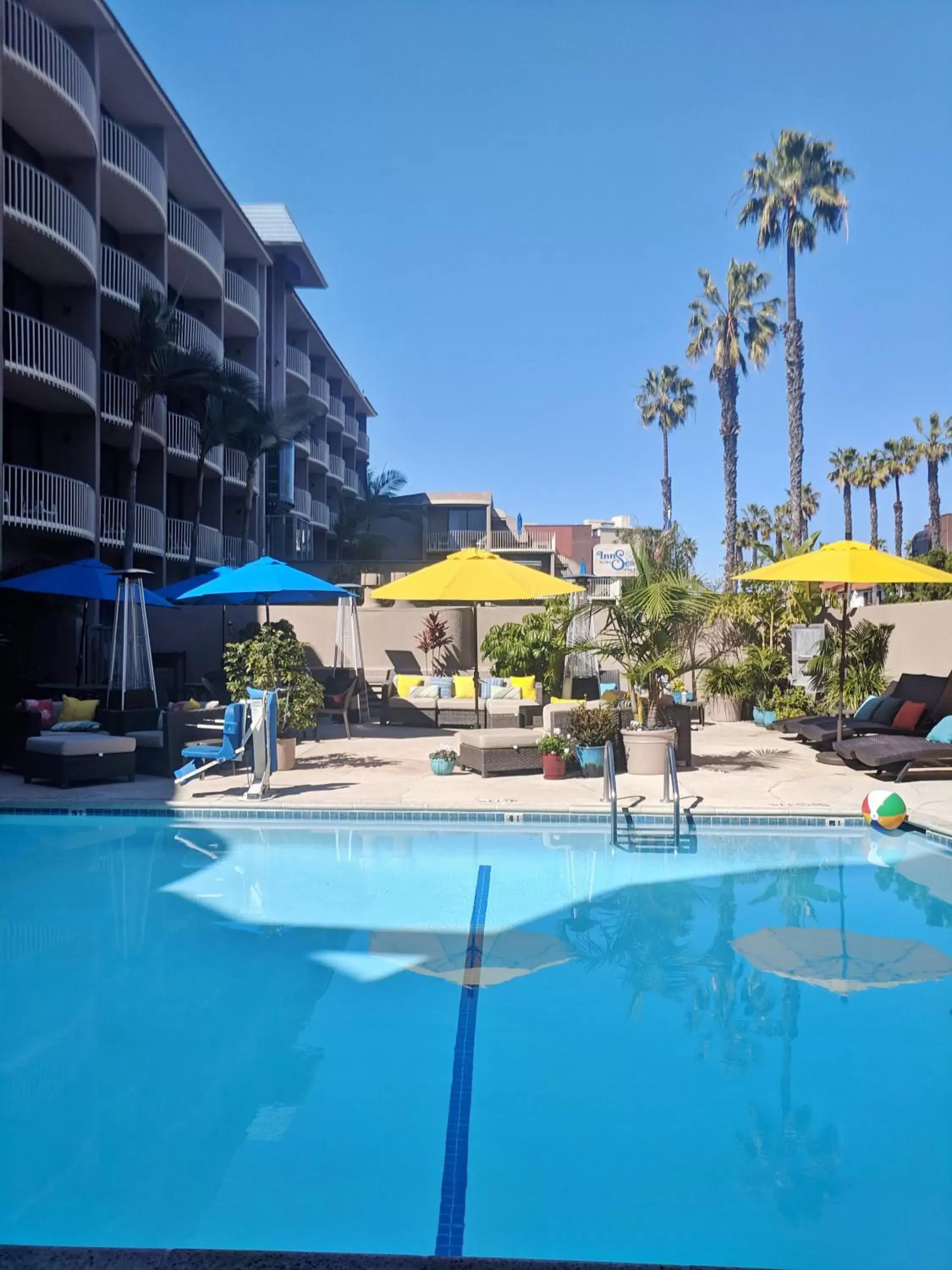 Property building, Swimming Pool in Inn by the Sea, La Jolla