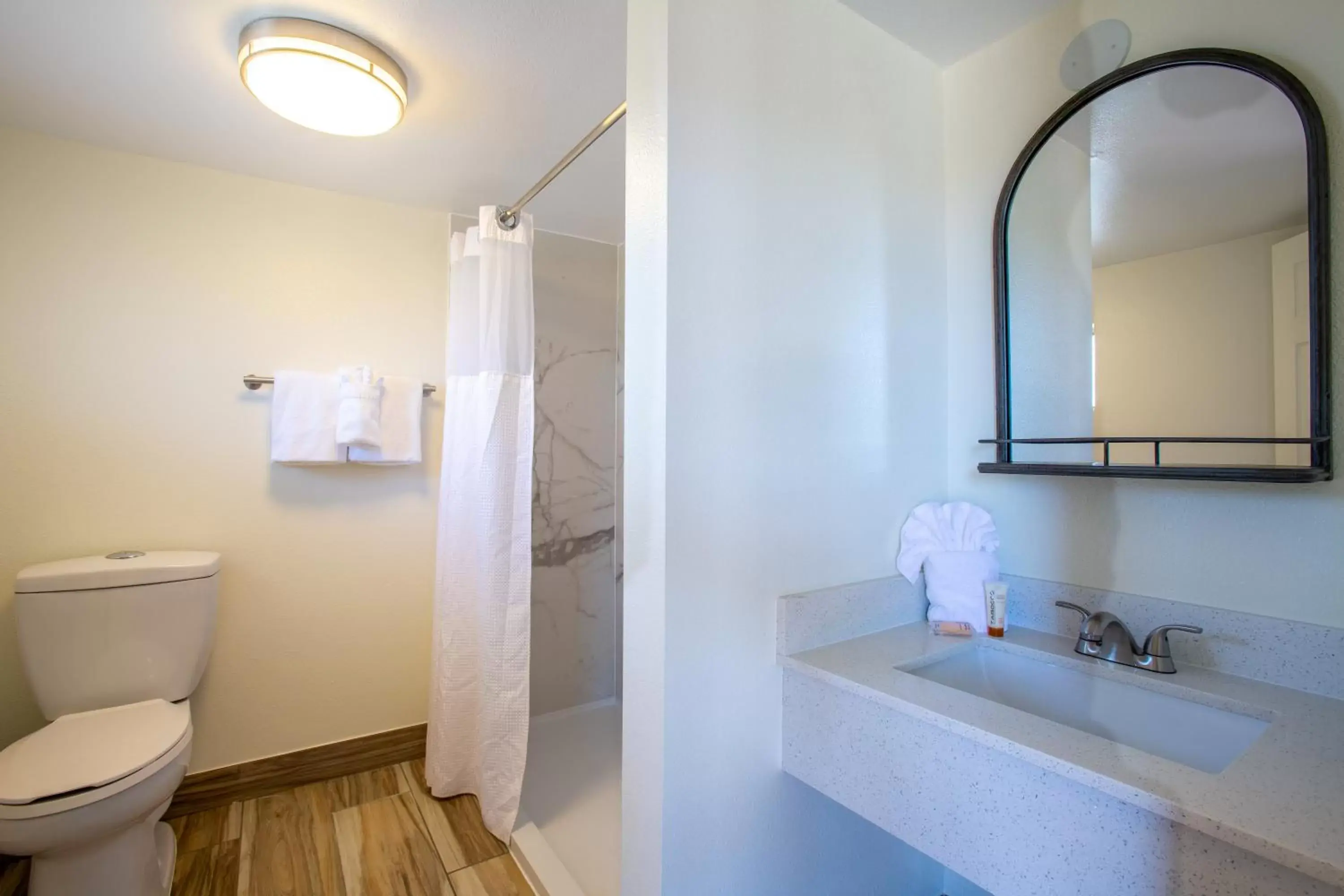 Toilet, Bathroom in Dreamcatcher Inn of Sedona