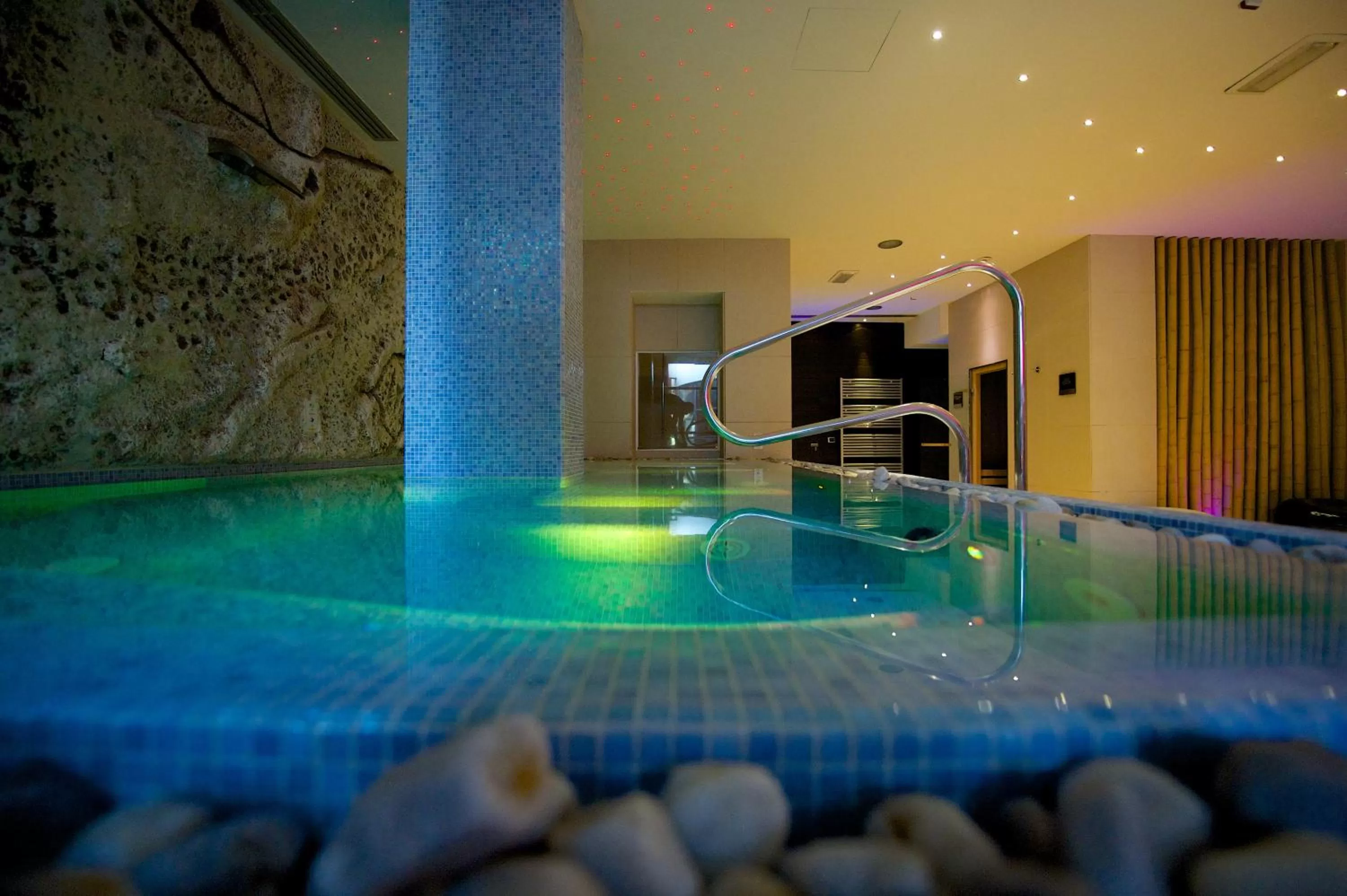Hot Tub in Hotel Mercure Siracusa