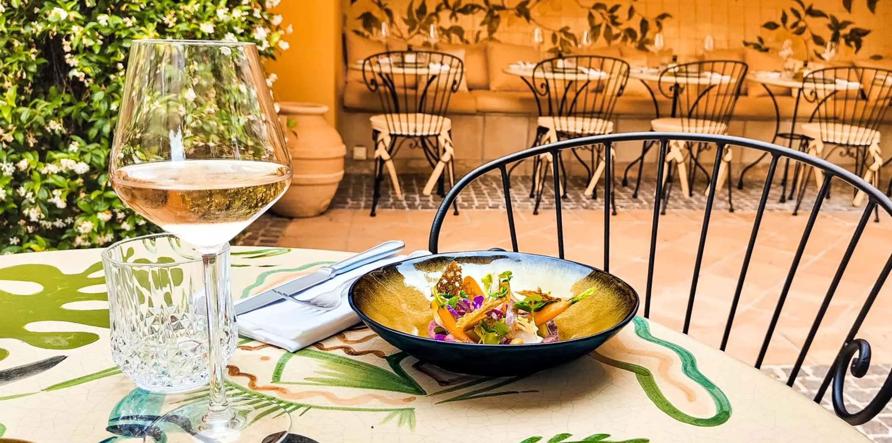 Restaurant/places to eat in Hôtel La Pérouse Nice Baie des Anges Restaurant/places to eat in Hôtel La Pérouse Nice Baie des Anges