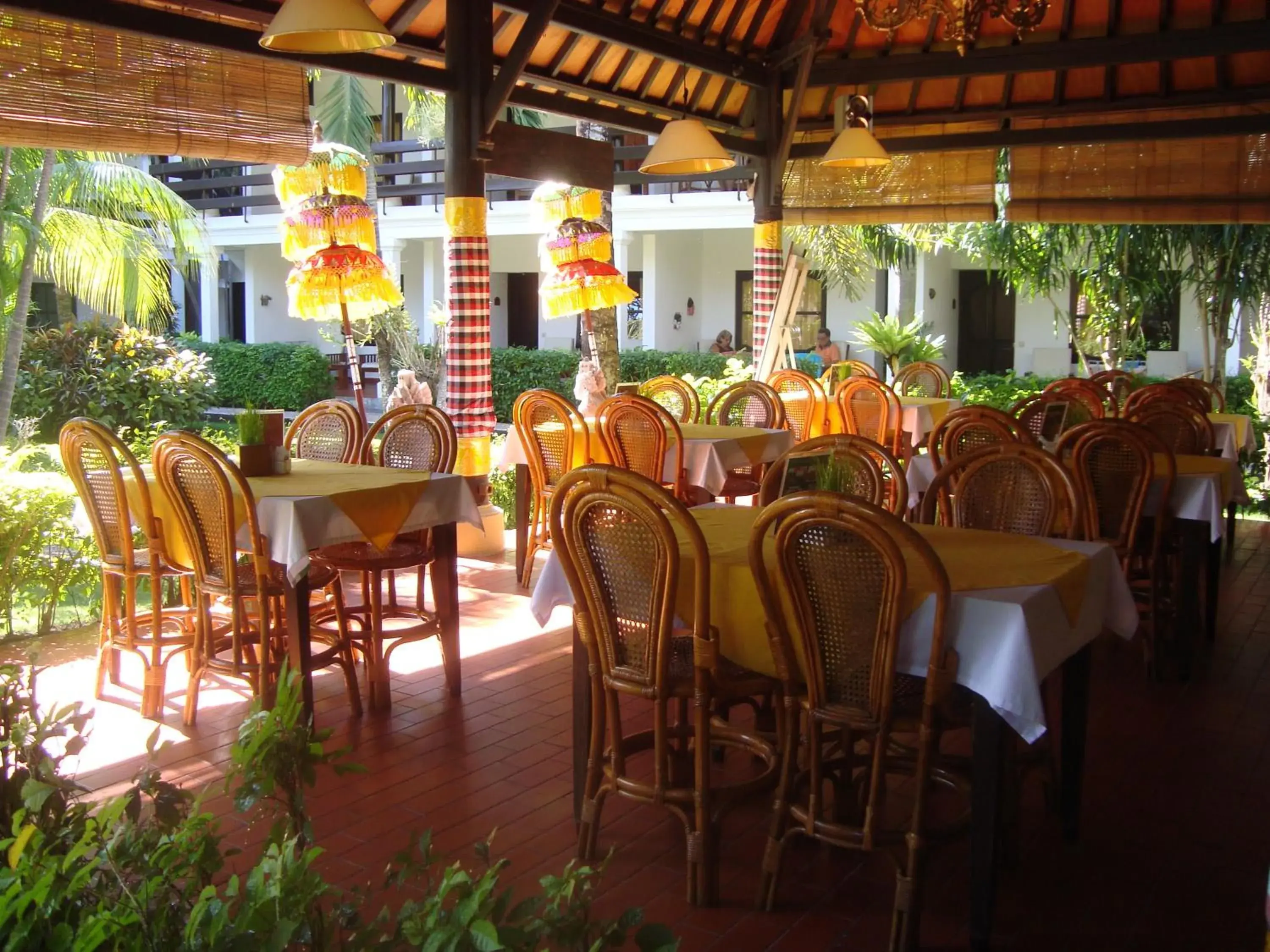 Restaurant/places to eat in Palm Garden Hotel Restaurant/places to eat in Palm Garden Hotel