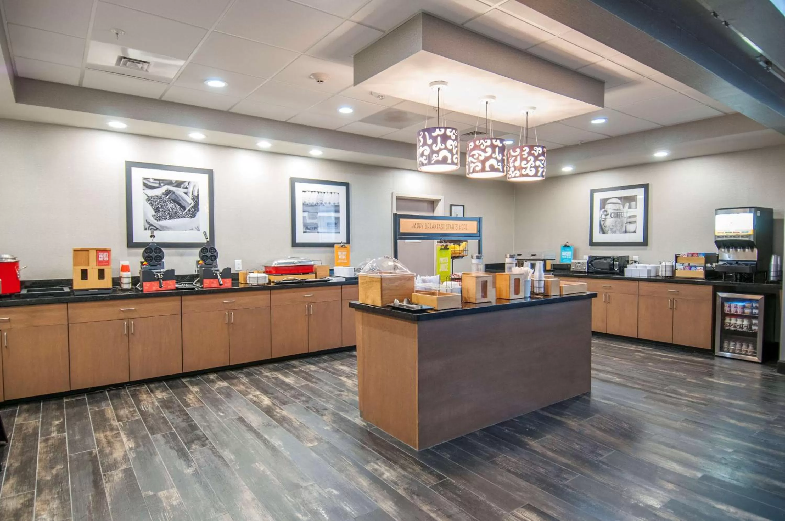 Breakfast in Hampton Inn & Suites Ridgeland