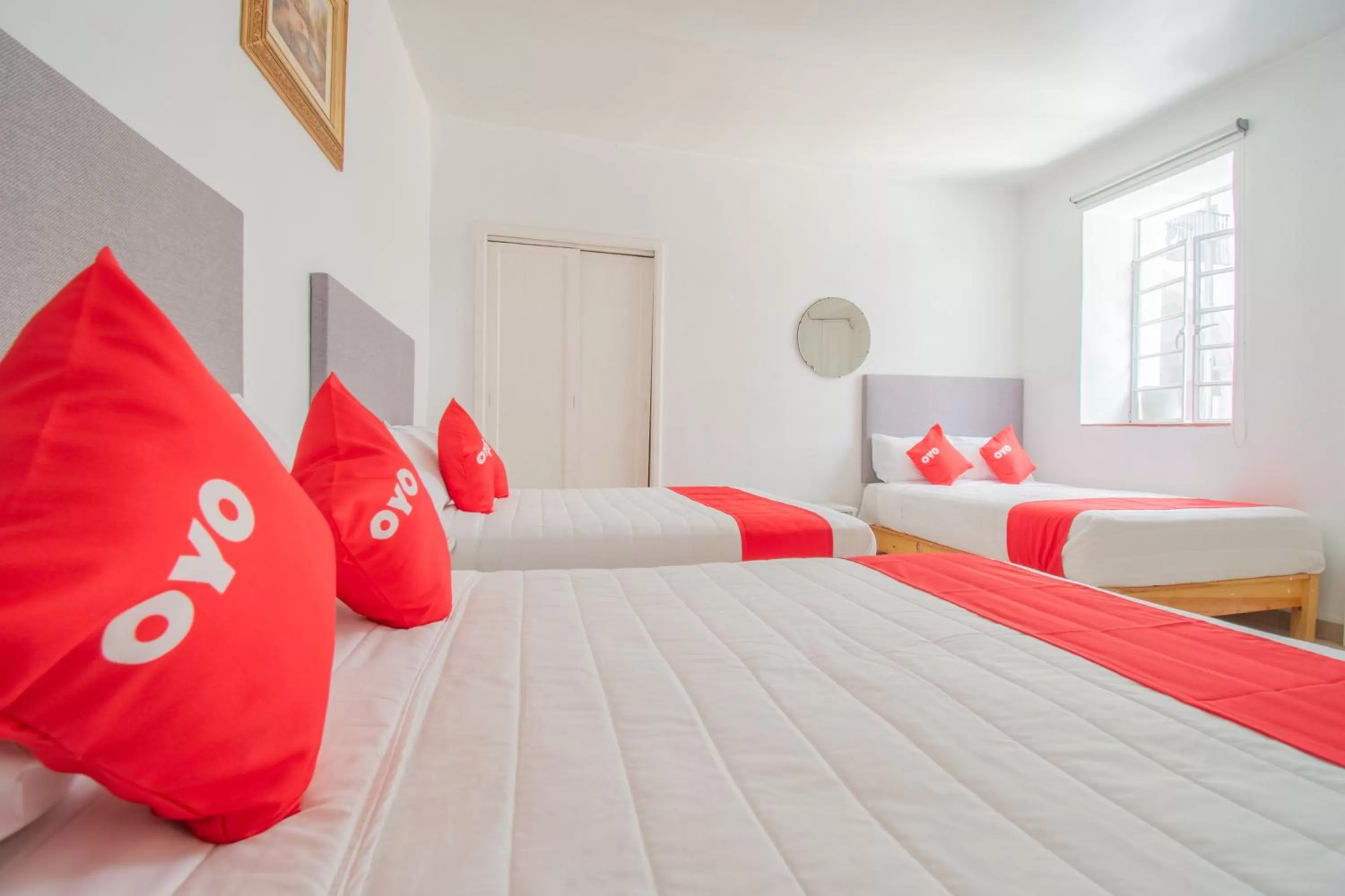 Bedroom, Bed in Hotel Imperial