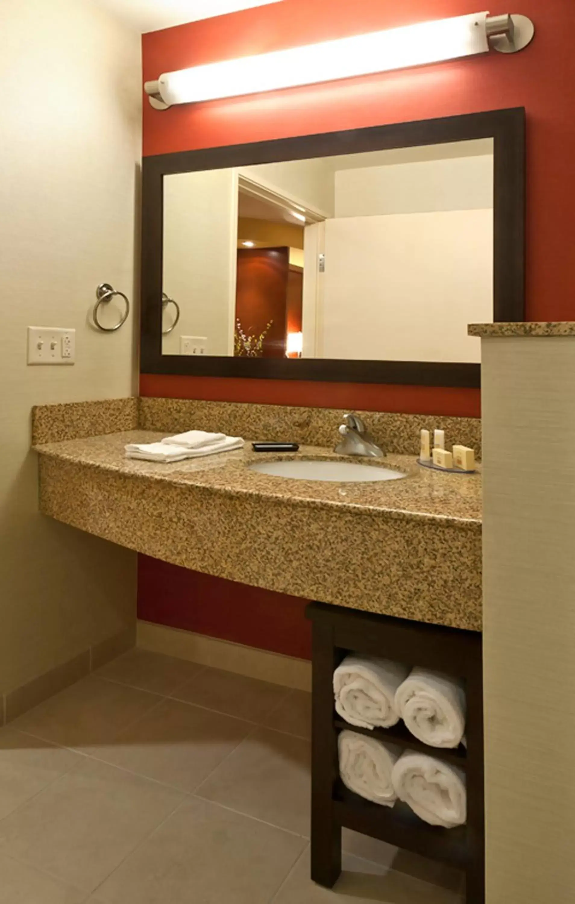 Bathroom in Courtyard by Marriott Johnson City