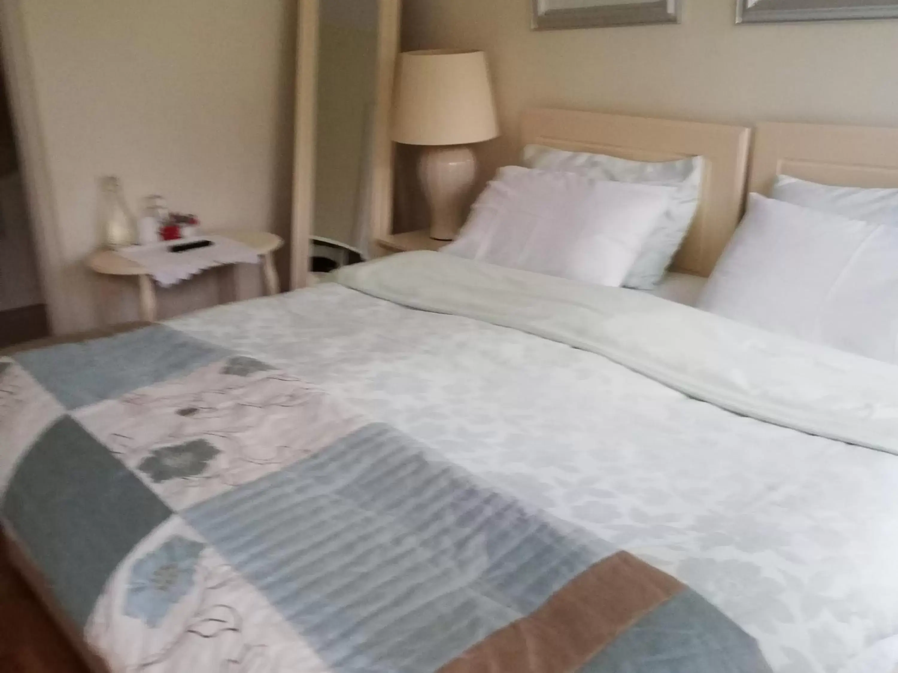 Bedroom, Bed in The Vee Guest Accommodation Bedroom, Bed in The Vee Guest Accommodation