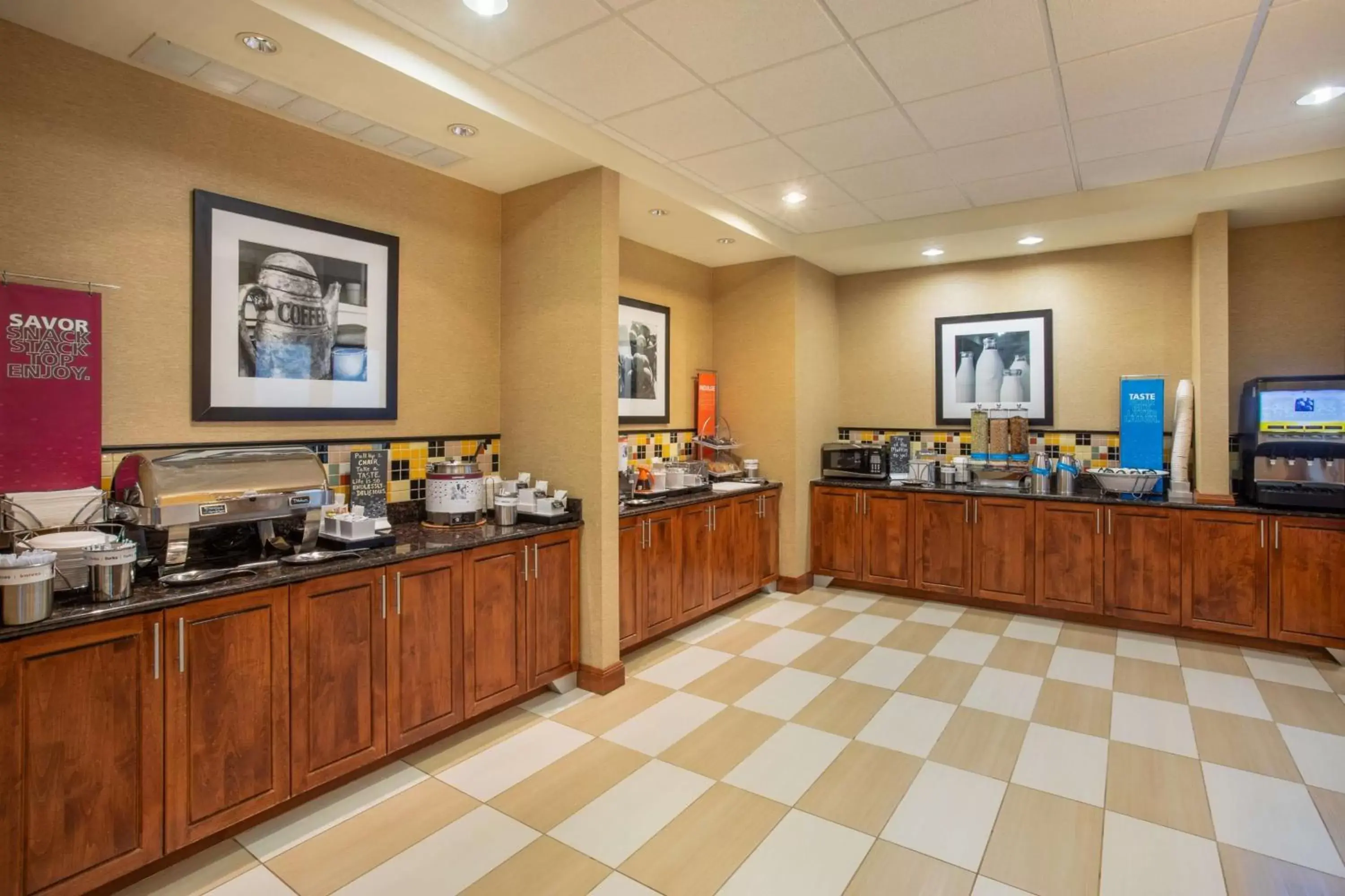 Dining area, Restaurant/Places to Eat in Hampton Inn Rock Springs