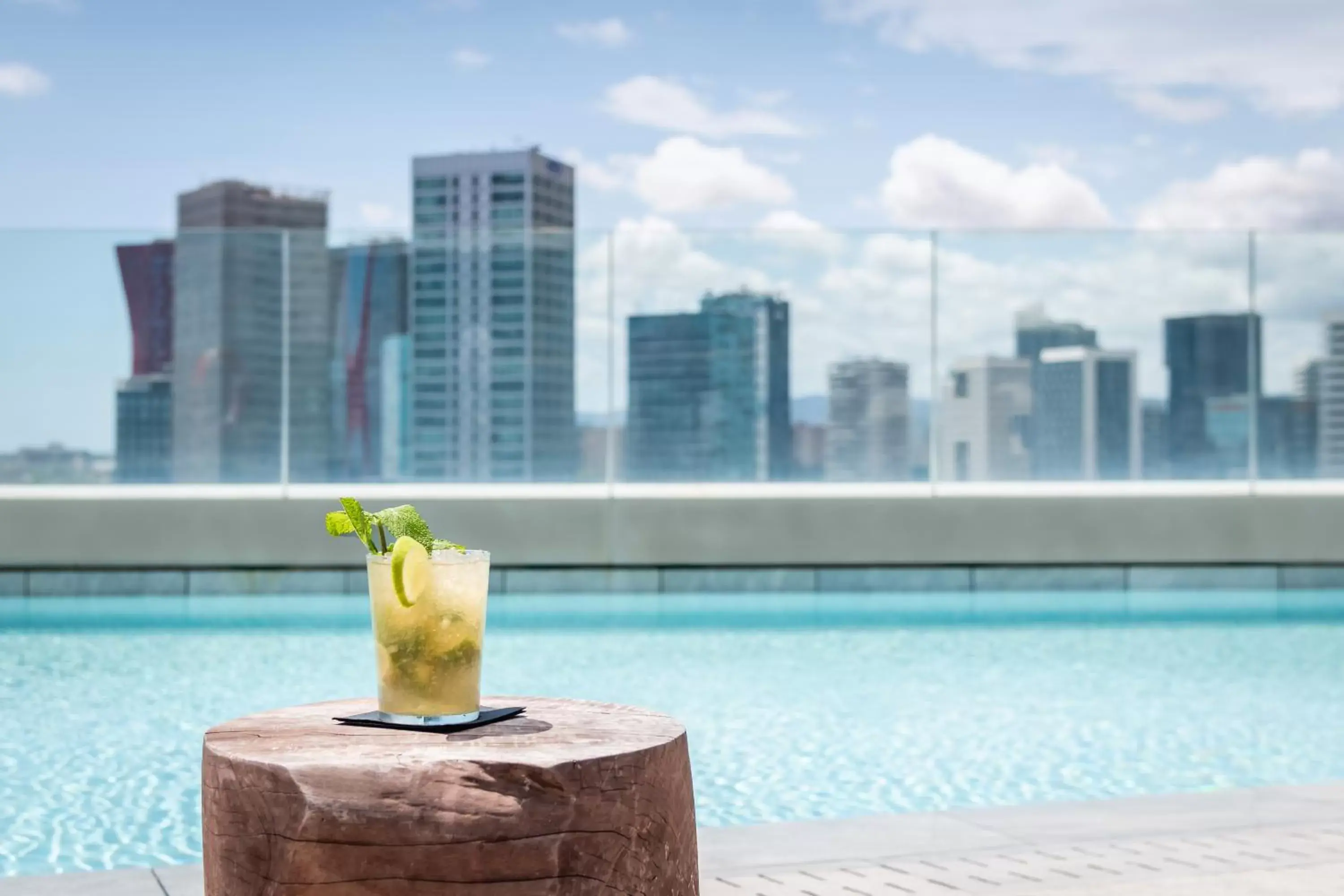 Swimming Pool in Hotel SB Plaza Europa