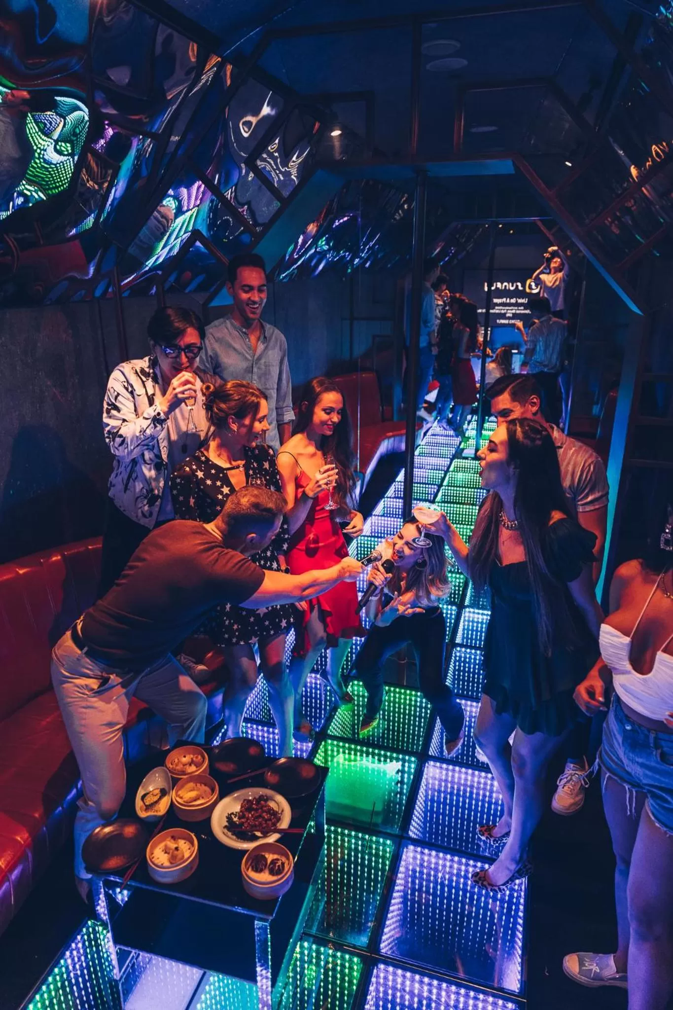 Karaoke in FIVE Palm Jumeirah Dubai