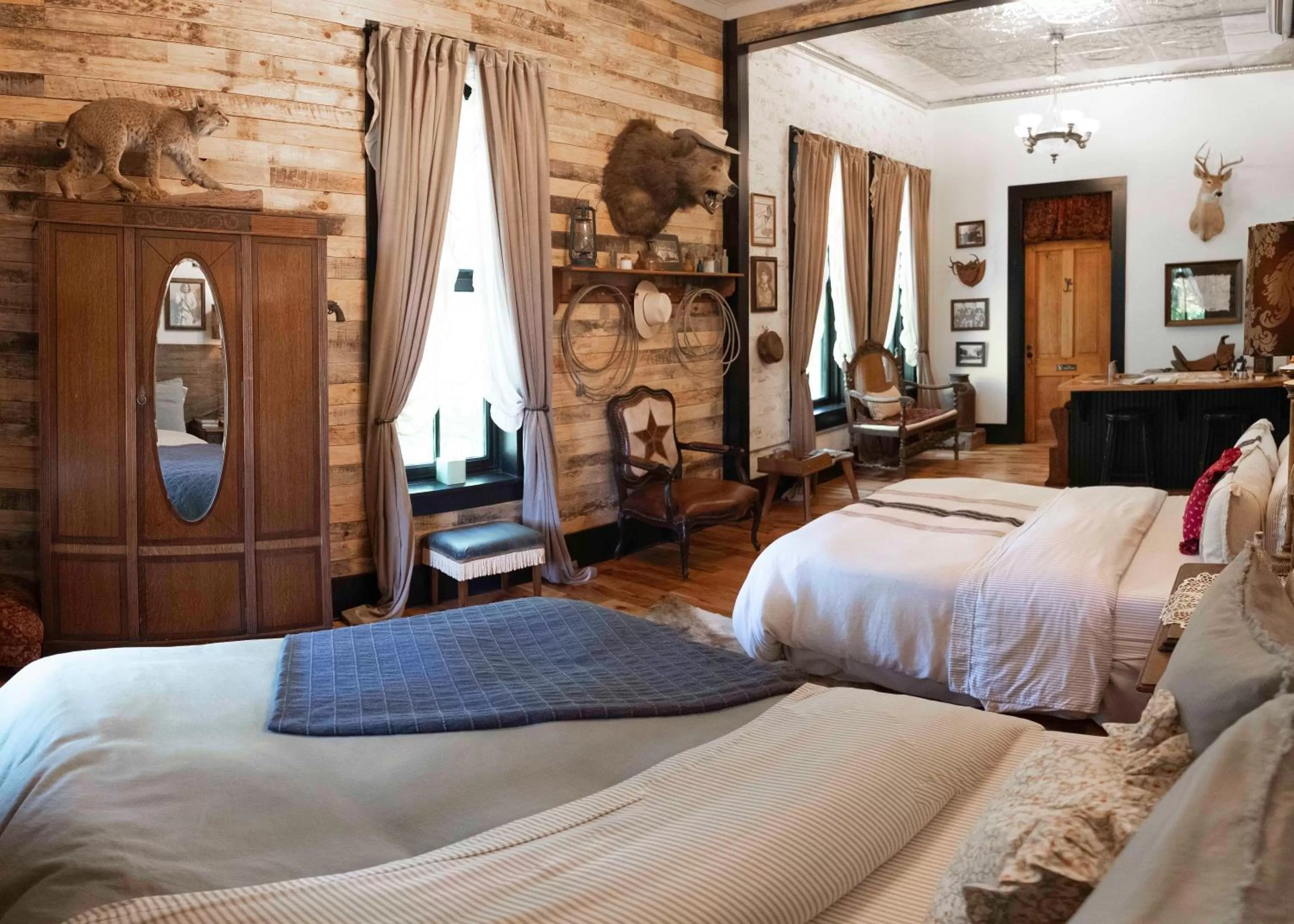 Bed in Beard and Lady Inn