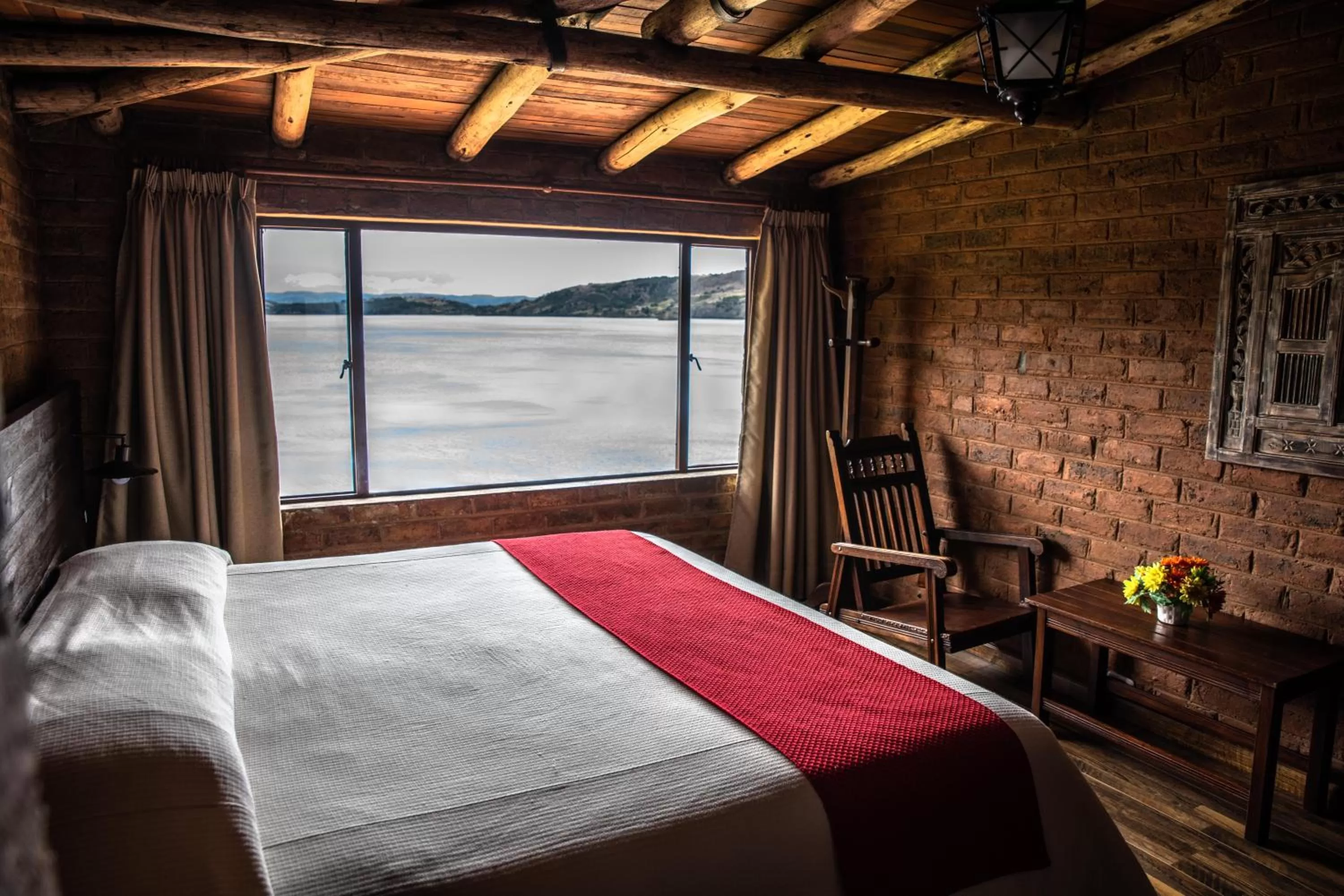 Bedroom, Bed in Hotel Refugio Pozo Azul