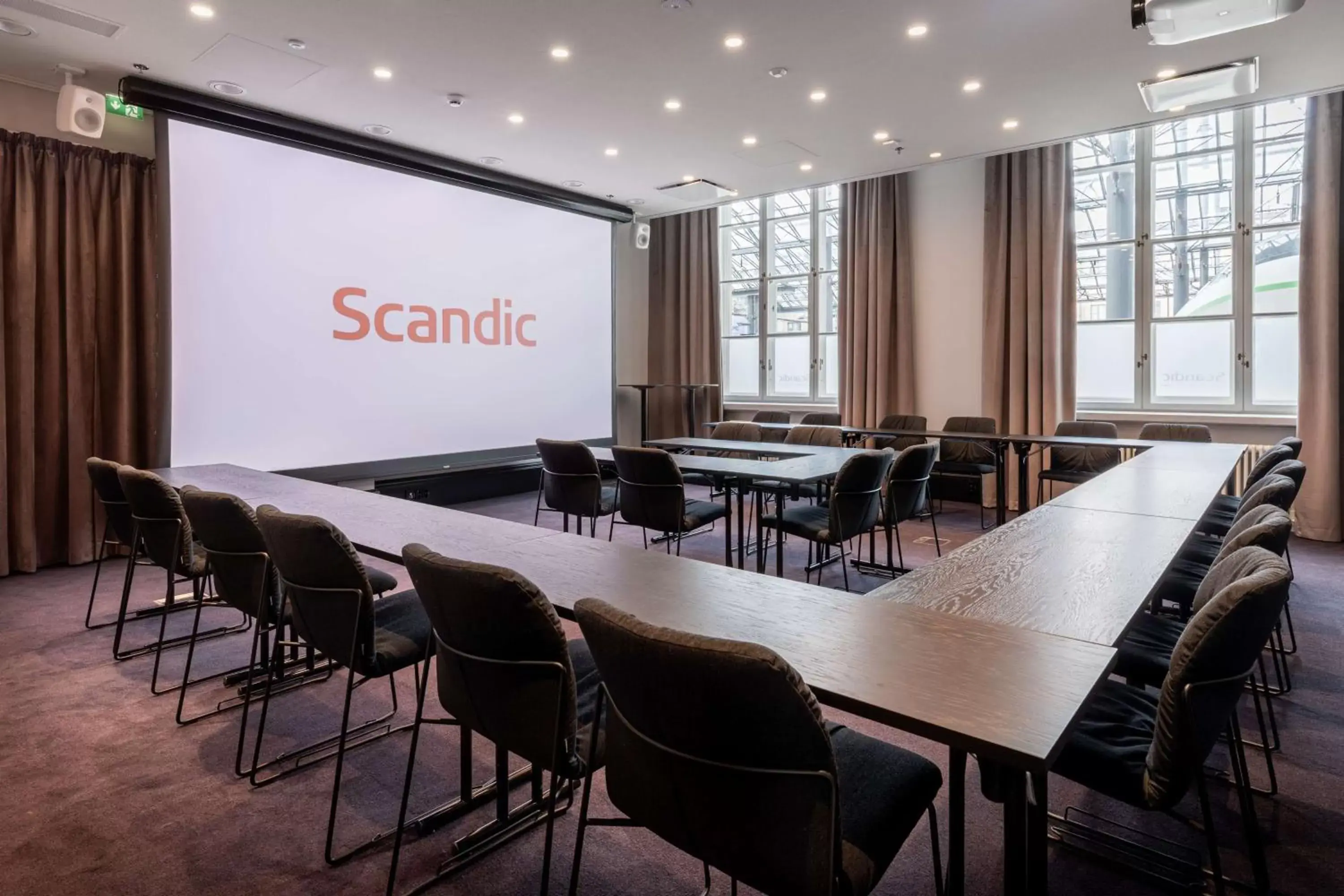 On site in Scandic Grand Central Helsinki