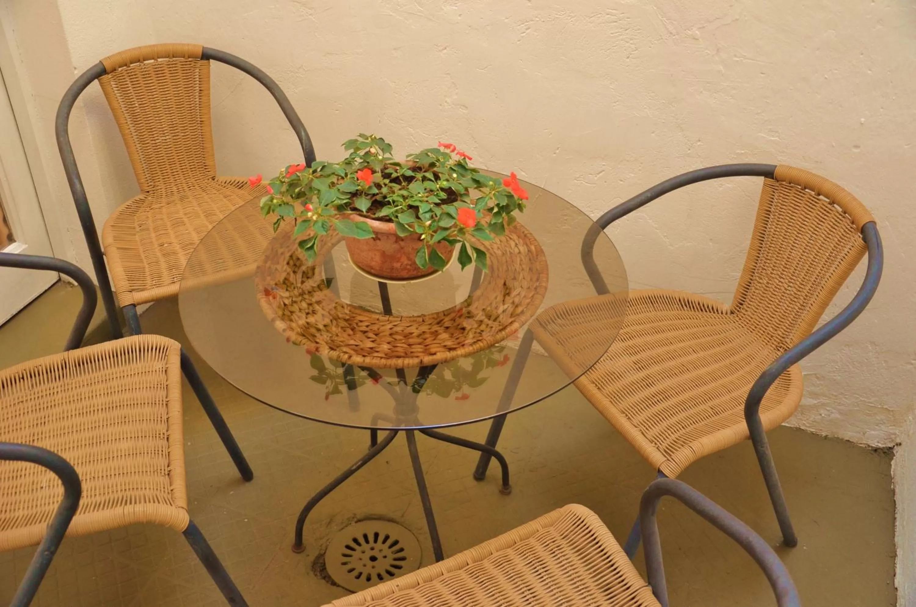 Balcony/Terrace in Tralkan B&B