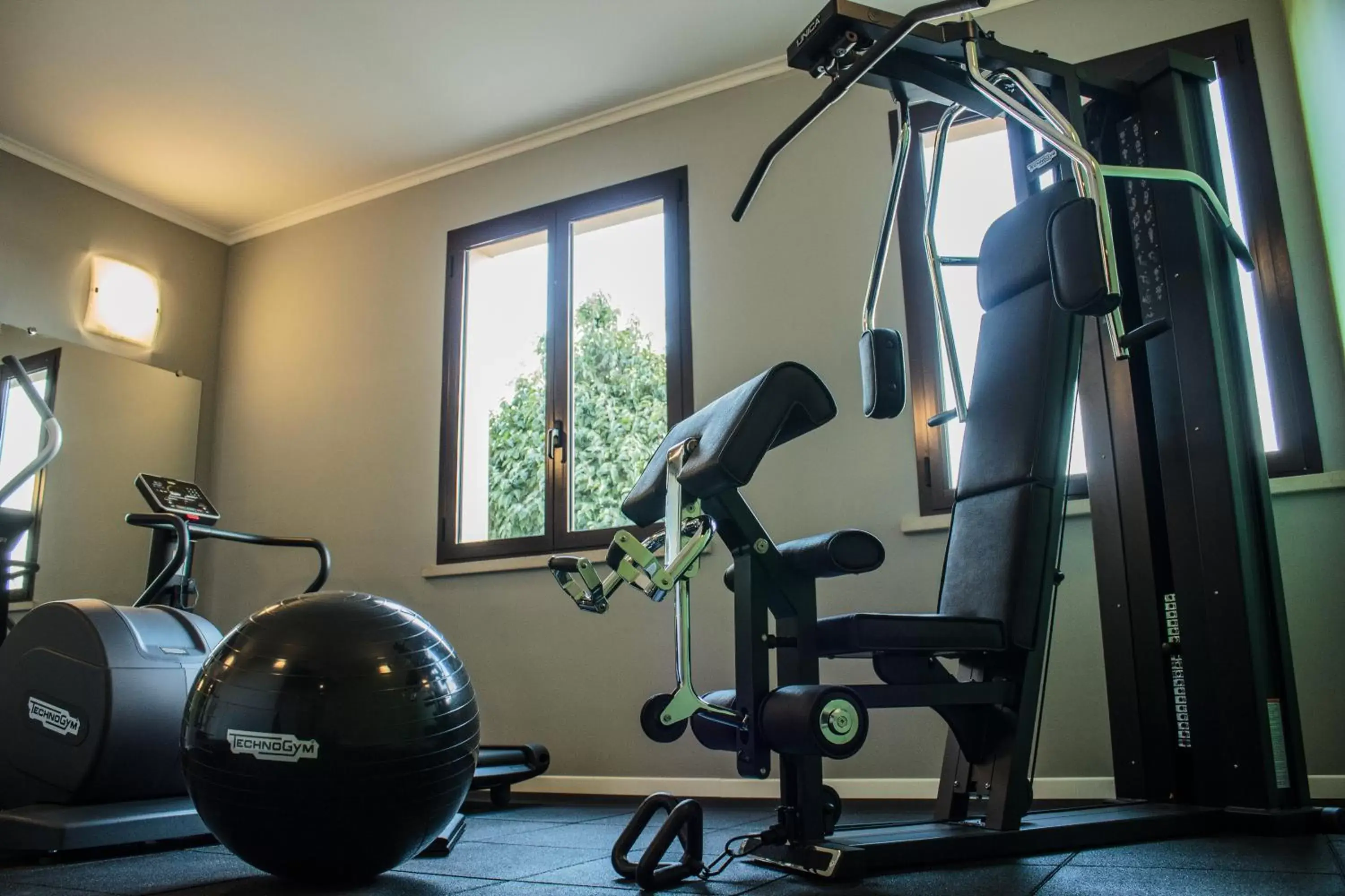 Fitness centre/facilities, Fitness Center/Facilities in UNAWAY Hotel Occhiobello