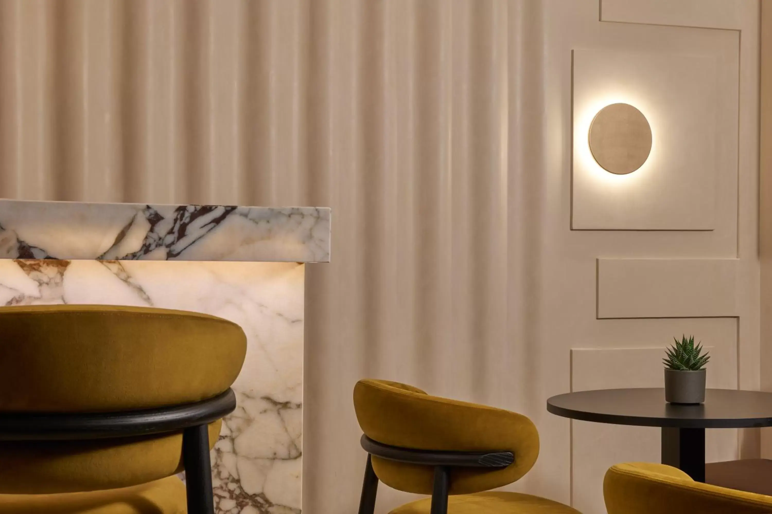 Lounge or bar, Seating Area in Borghese Contemporary Hotel