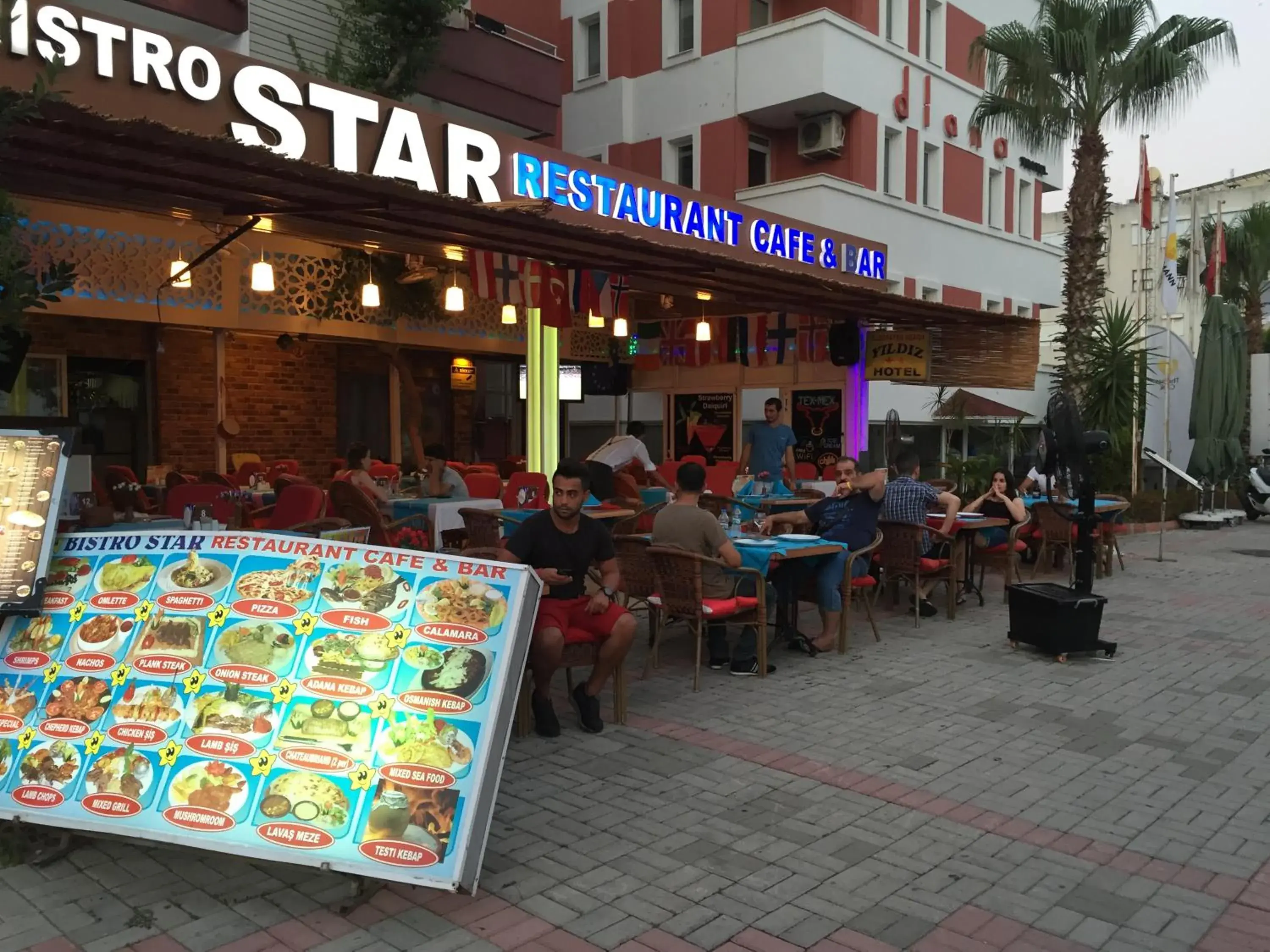 Restaurant/Places to Eat in Kleopatra Beach Yildiz Hotel